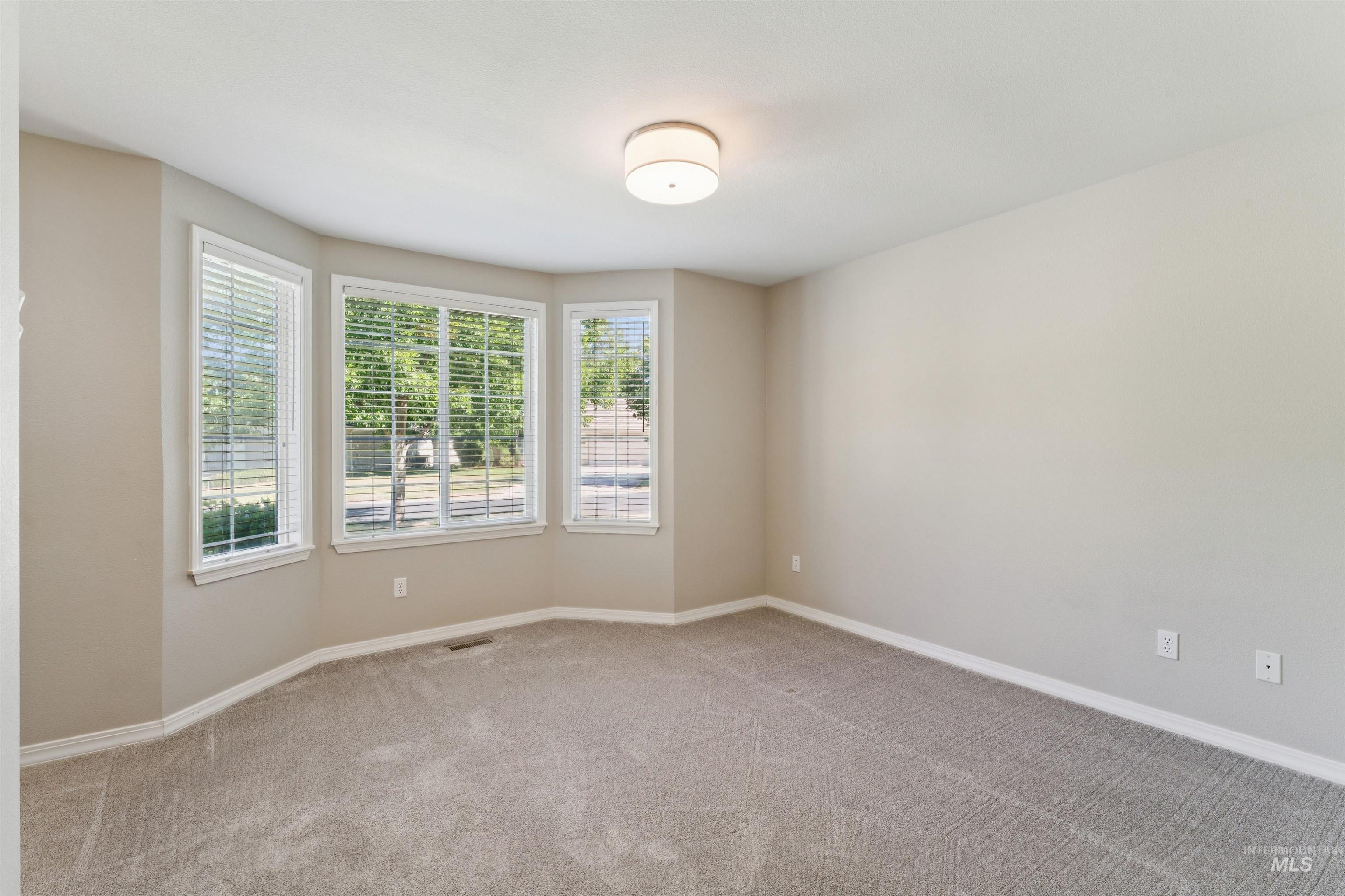 3551 N Rock Creek Lane, Garden City, Idaho 83703, 3 Bedrooms, 2 Bathrooms, Residential For Sale, Price $685,000,MLS 98990537
