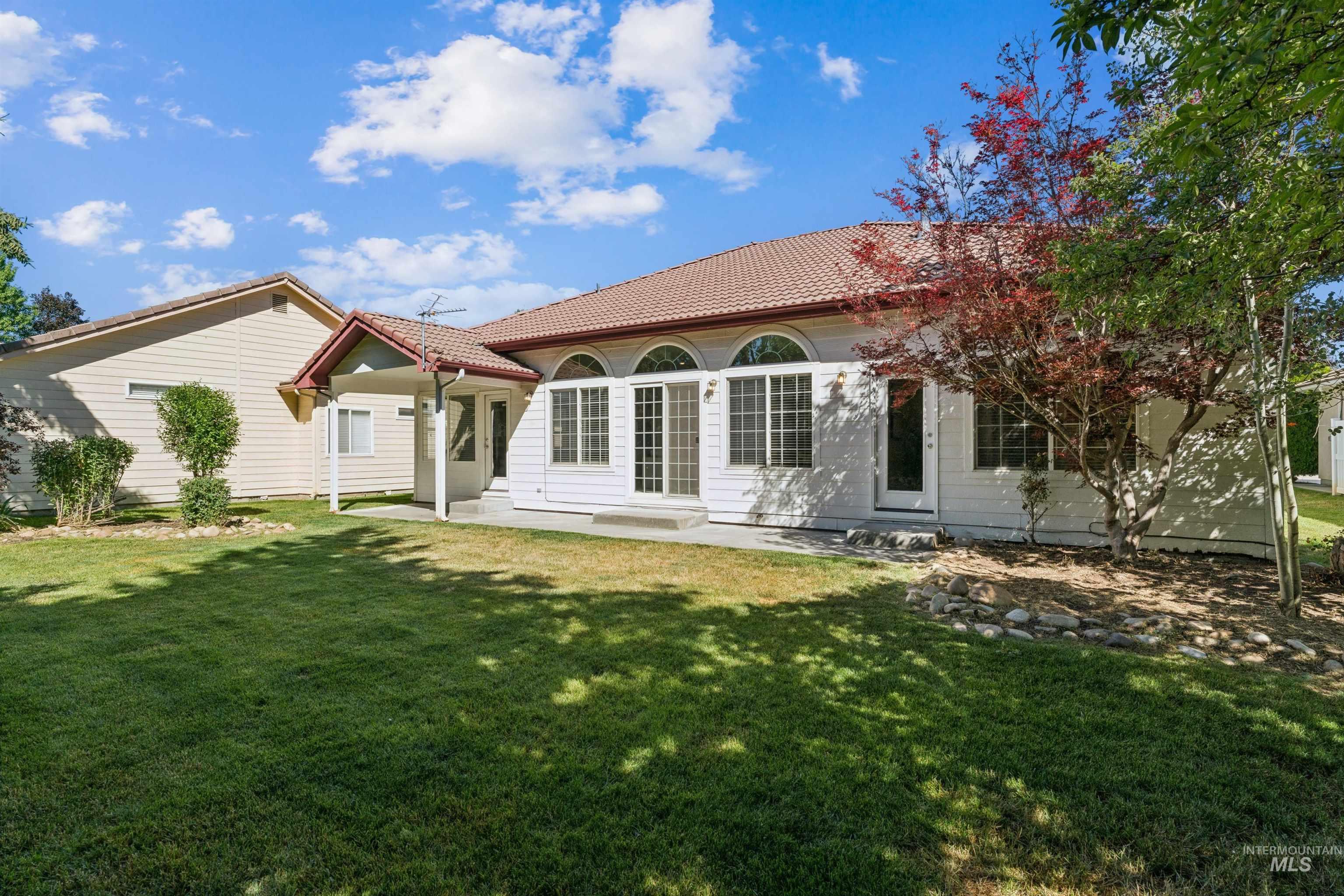 3551 N Rock Creek Lane, Garden City, Idaho 83703, 3 Bedrooms, 2 Bathrooms, Residential For Sale, Price $685,000,MLS 98990537