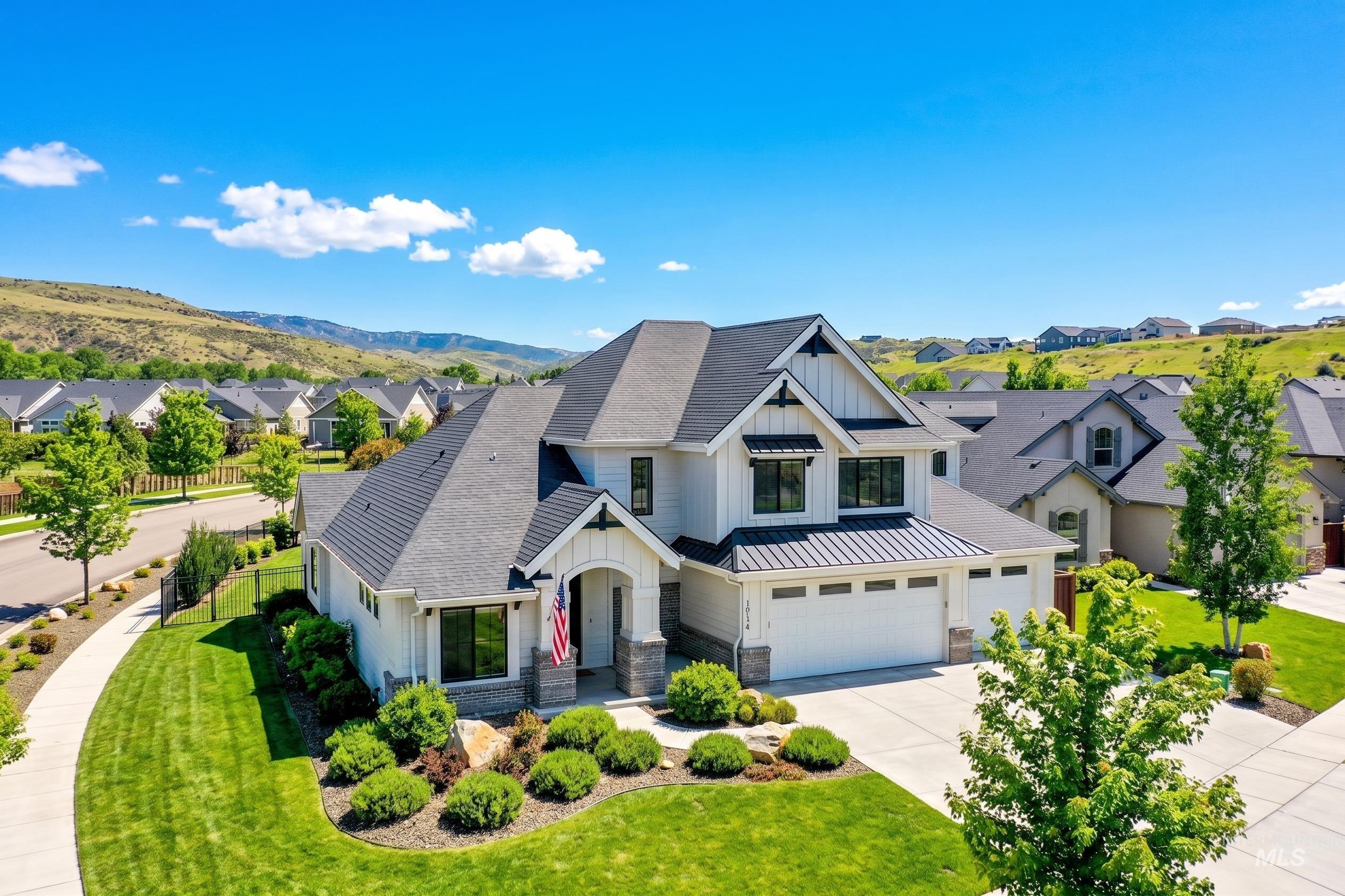 12214 N Barn Owl Way, Boise, Idaho 83714, 5 Bedrooms, 3.5 Bathrooms, Residential For Sale, Price $1,280,000,MLS 98990539