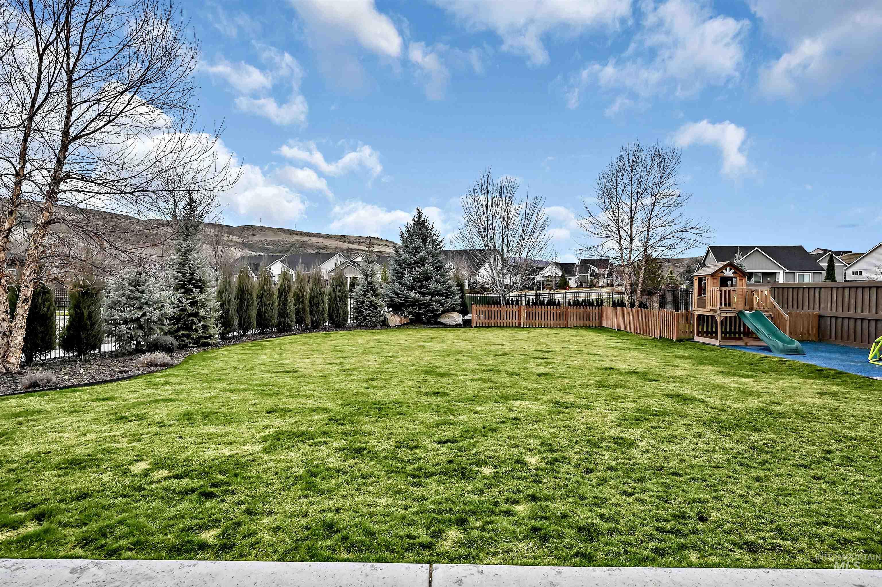 12214 N Barn Owl Way, Boise, Idaho 83714, 5 Bedrooms, 3.5 Bathrooms, Residential For Sale, Price $1,280,000,MLS 98990539
