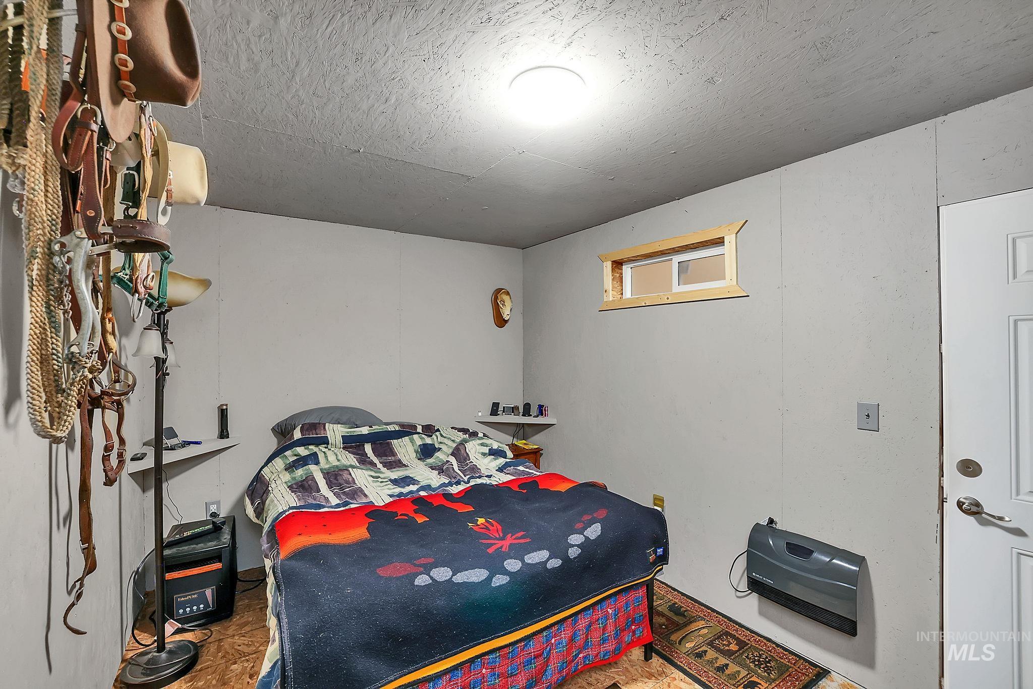 12868 Hereford Rd, Donnelly, Idaho 83615, 1 Bedroom, 1 Bathroom, Residential For Sale, Price $369,000,MLS 98990540