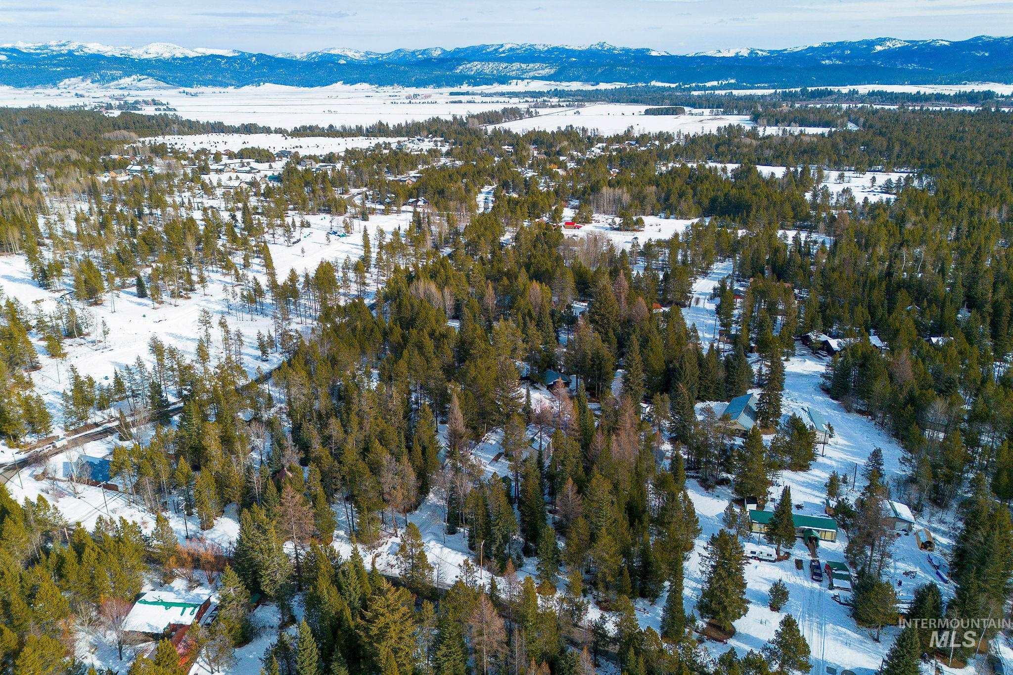 12868 Hereford Rd, Donnelly, Idaho 83615, 1 Bedroom, 1 Bathroom, Residential For Sale, Price $369,000,MLS 98990540