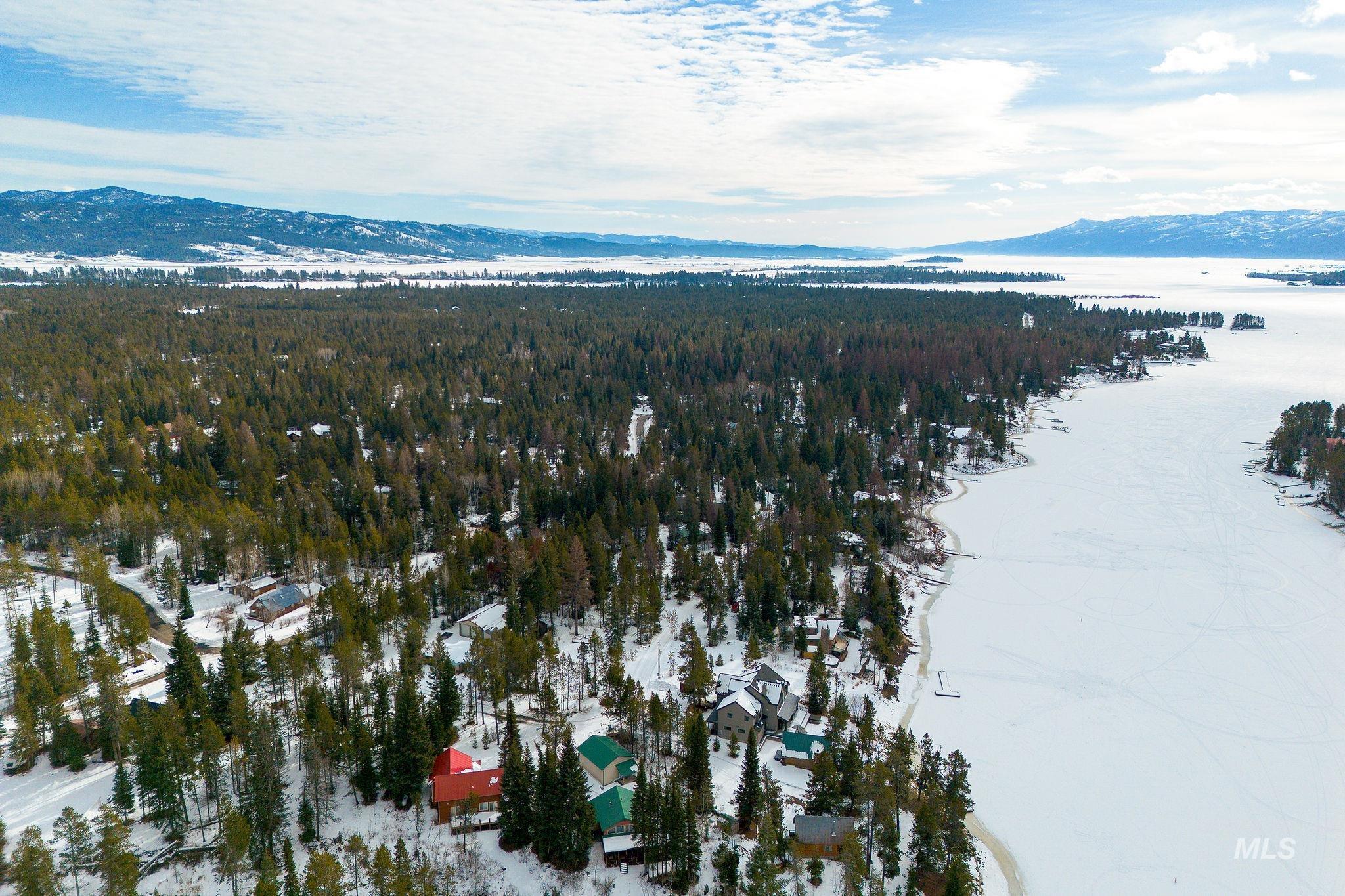 12868 Hereford Rd, Donnelly, Idaho 83615, 1 Bedroom, 1 Bathroom, Residential For Sale, Price $369,000,MLS 98990540
