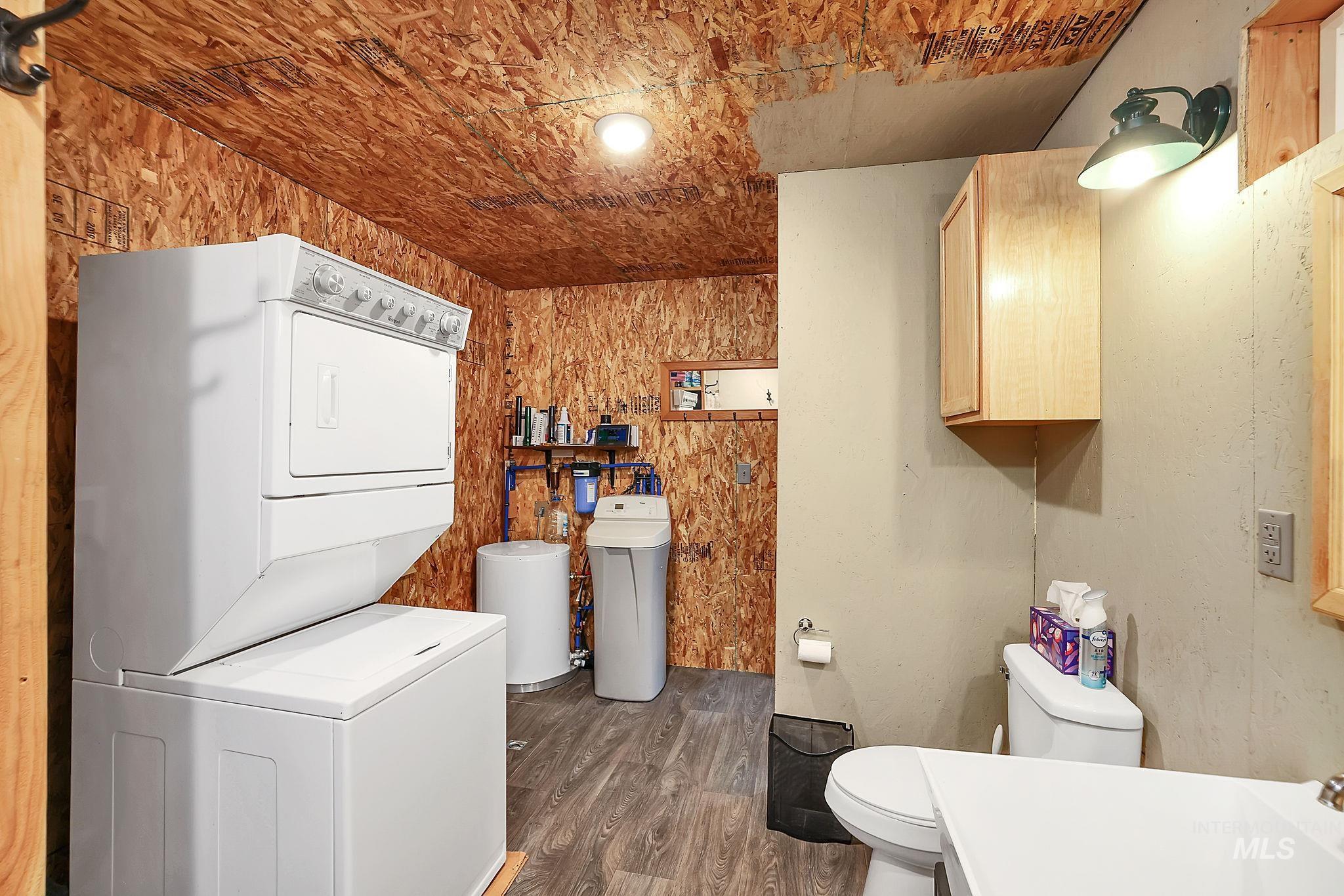 12868 Hereford Rd, Donnelly, Idaho 83615, 1 Bedroom, 1 Bathroom, Residential For Sale, Price $369,000,MLS 98990540