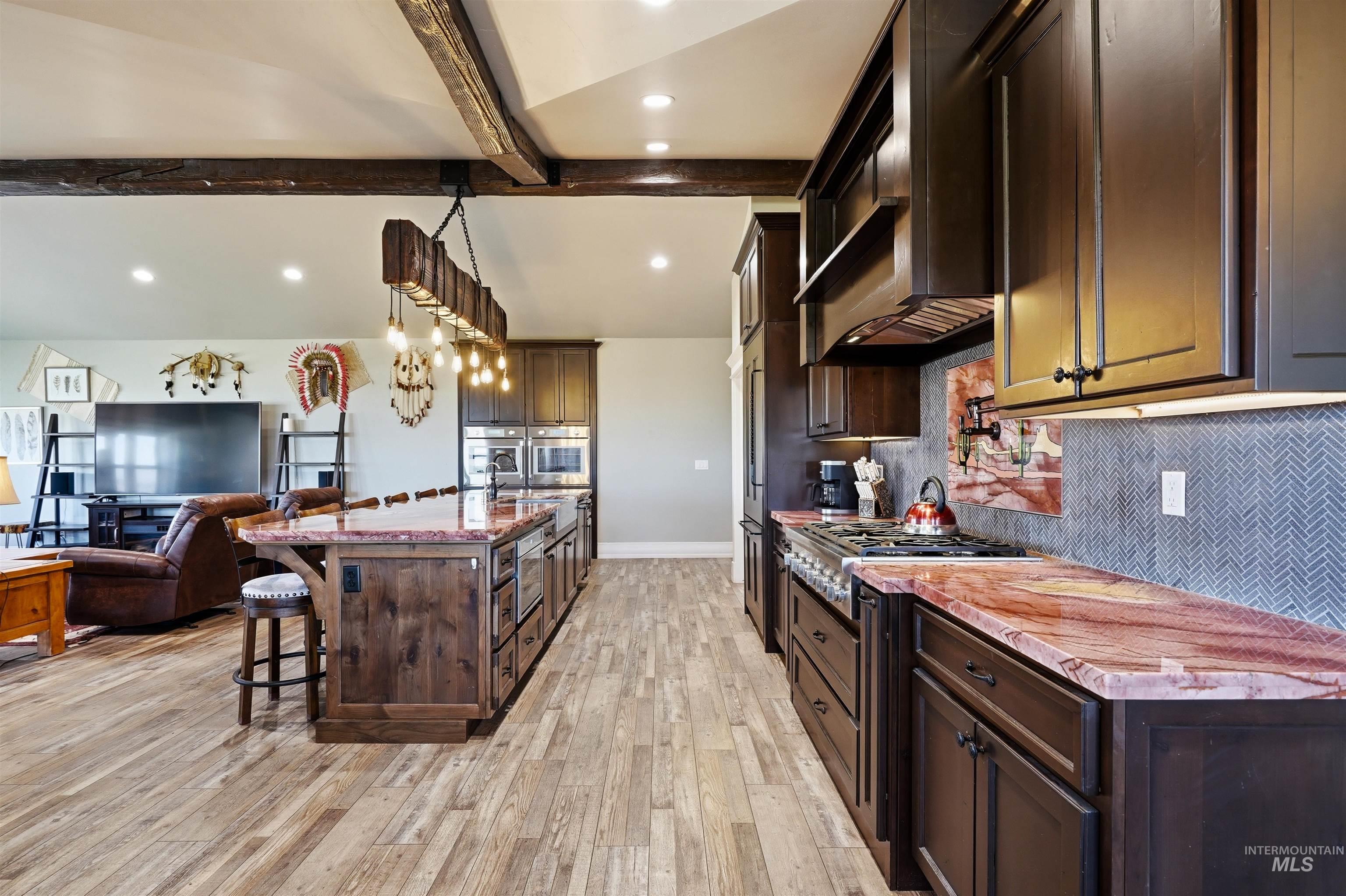 4522 Snake River Mesa Rd, Buhl, Idaho 83316-5146, 3 Bedrooms, 3 Bathrooms, Residential For Sale, Price $875,000,MLS 98990545