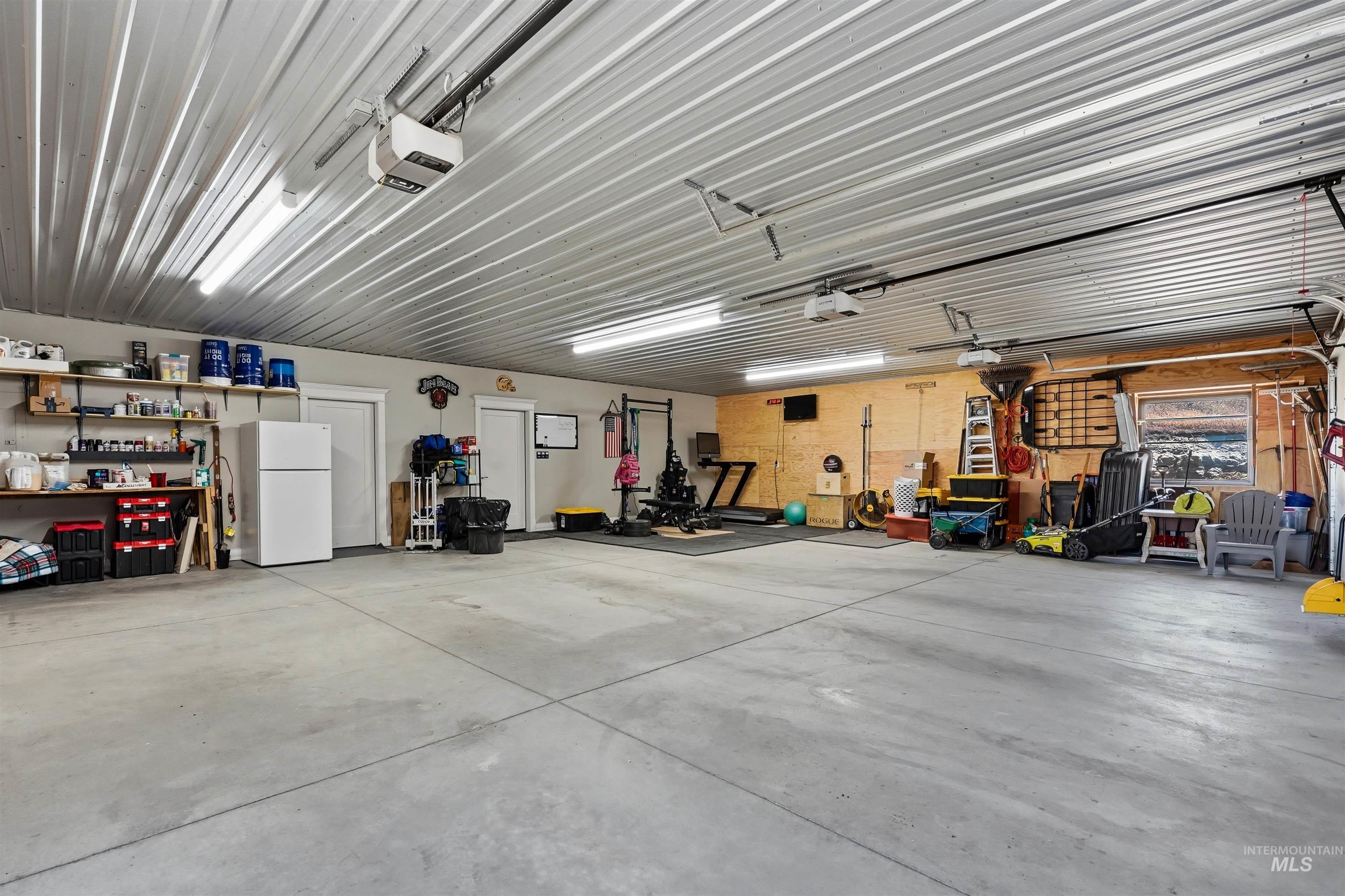 4522 Snake River Mesa Rd, Buhl, Idaho 83316-5146, 3 Bedrooms, 3 Bathrooms, Residential For Sale, Price $875,000,MLS 98990545