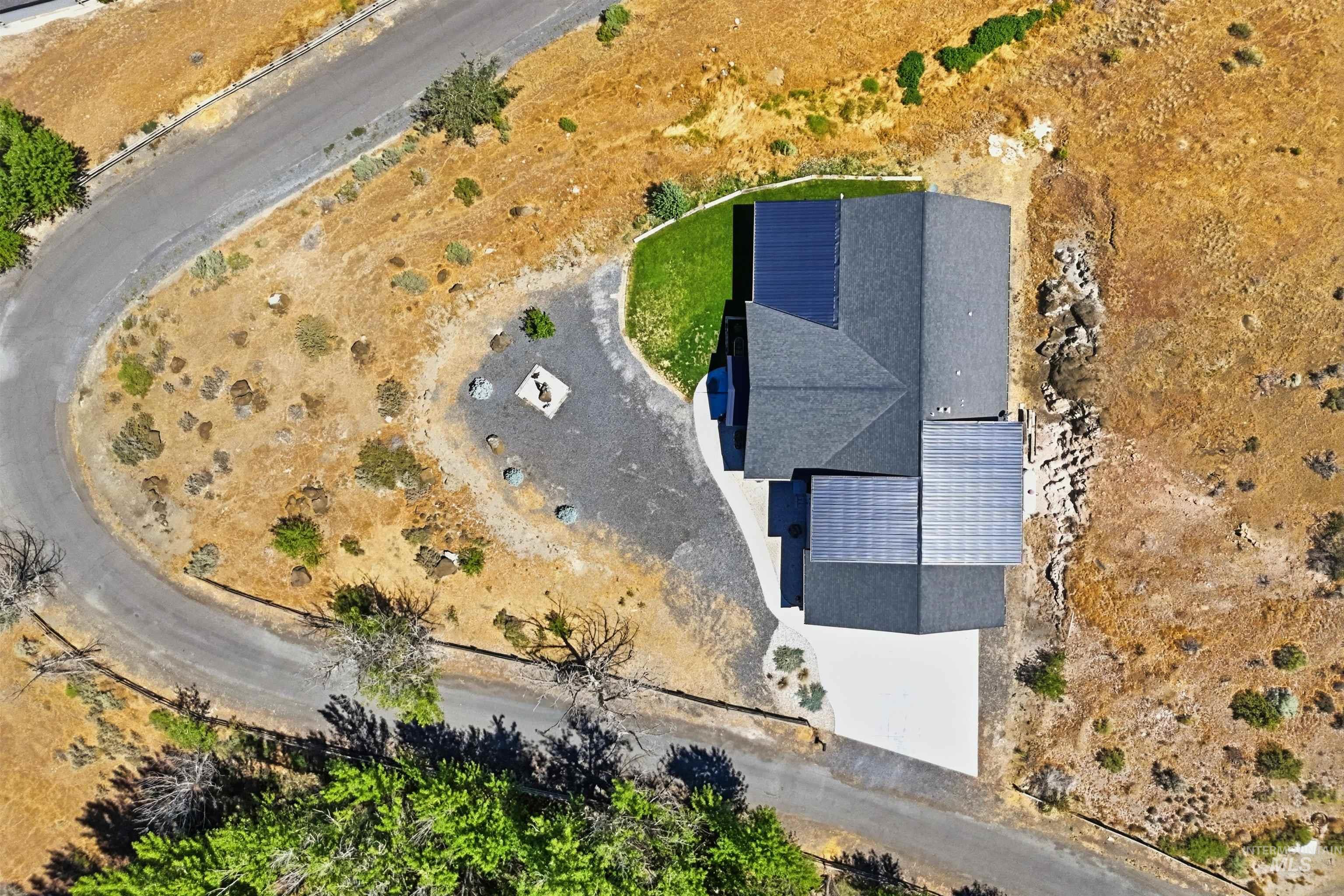 4522 Snake River Mesa Rd, Buhl, Idaho 83316-5146, 3 Bedrooms, 3 Bathrooms, Residential For Sale, Price $875,000,MLS 98990545