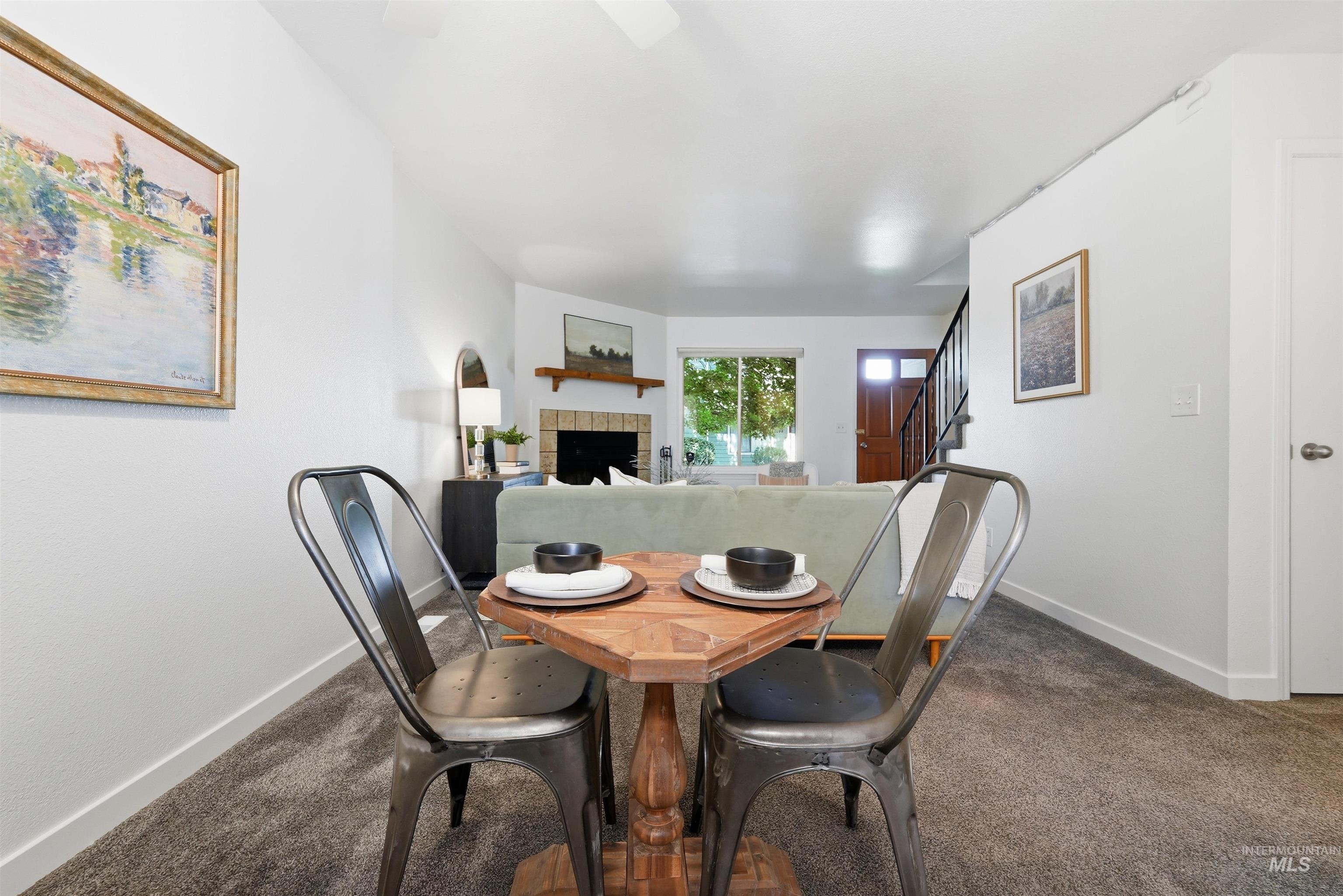 1841 E Old Saybrook Ln, Boise, Idaho 83706, 2 Bedrooms, 1.5 Bathrooms, Residential For Sale, Price $355,000,MLS 98990546