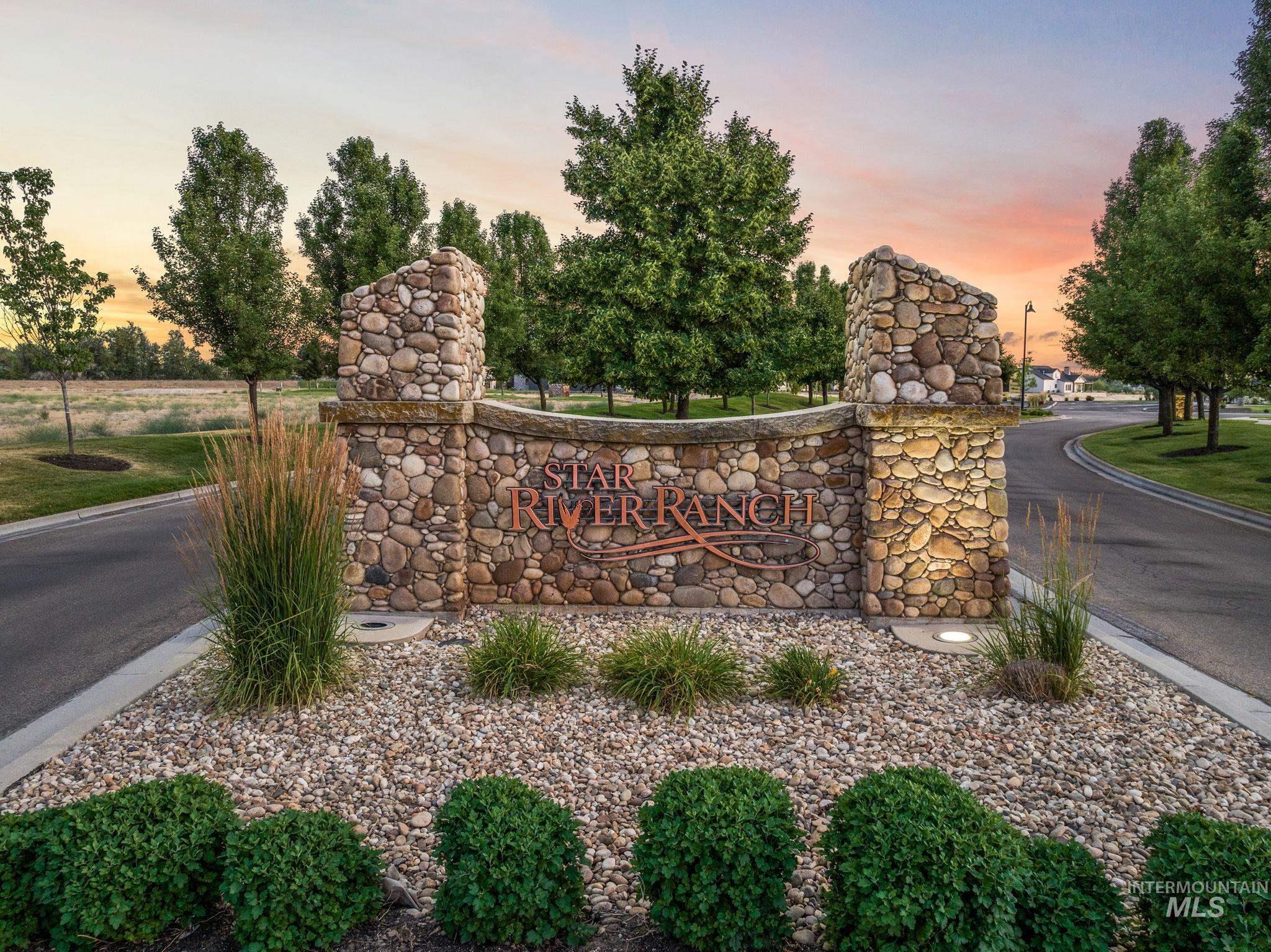 21510 Salmon Falls Lane, Star, Idaho 83669, 4 Bedrooms, 3.5 Bathrooms, Residential For Sale, Price $1,699,500,MLS 98990547