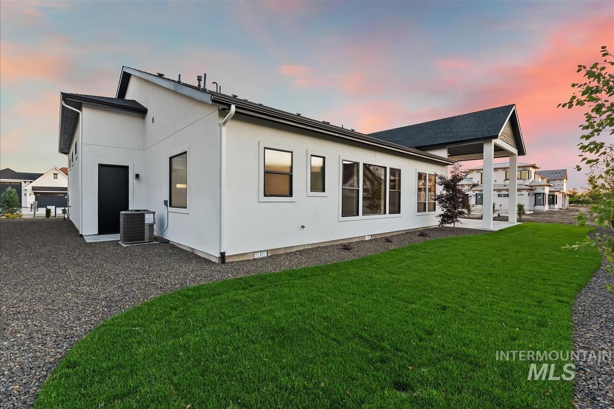 3454 W Golden Barrel St., Eagle, Idaho 83616, 4 Bedrooms, 2.5 Bathrooms, Residential For Sale, Price $1,124,990, 98990549