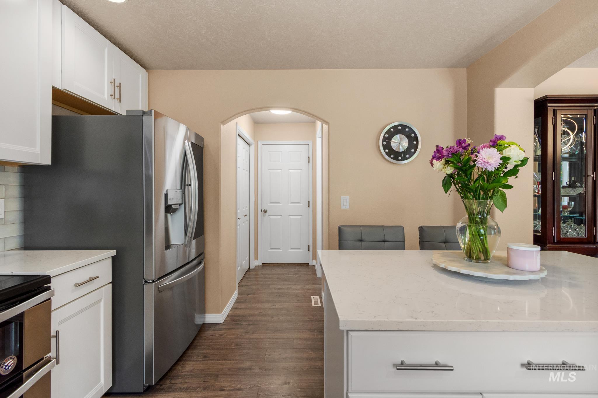155 E Moskee St., Meridian, Idaho 83646, 4 Bedrooms, 2.5 Bathrooms, Residential For Sale, Price $525,000, 98990552