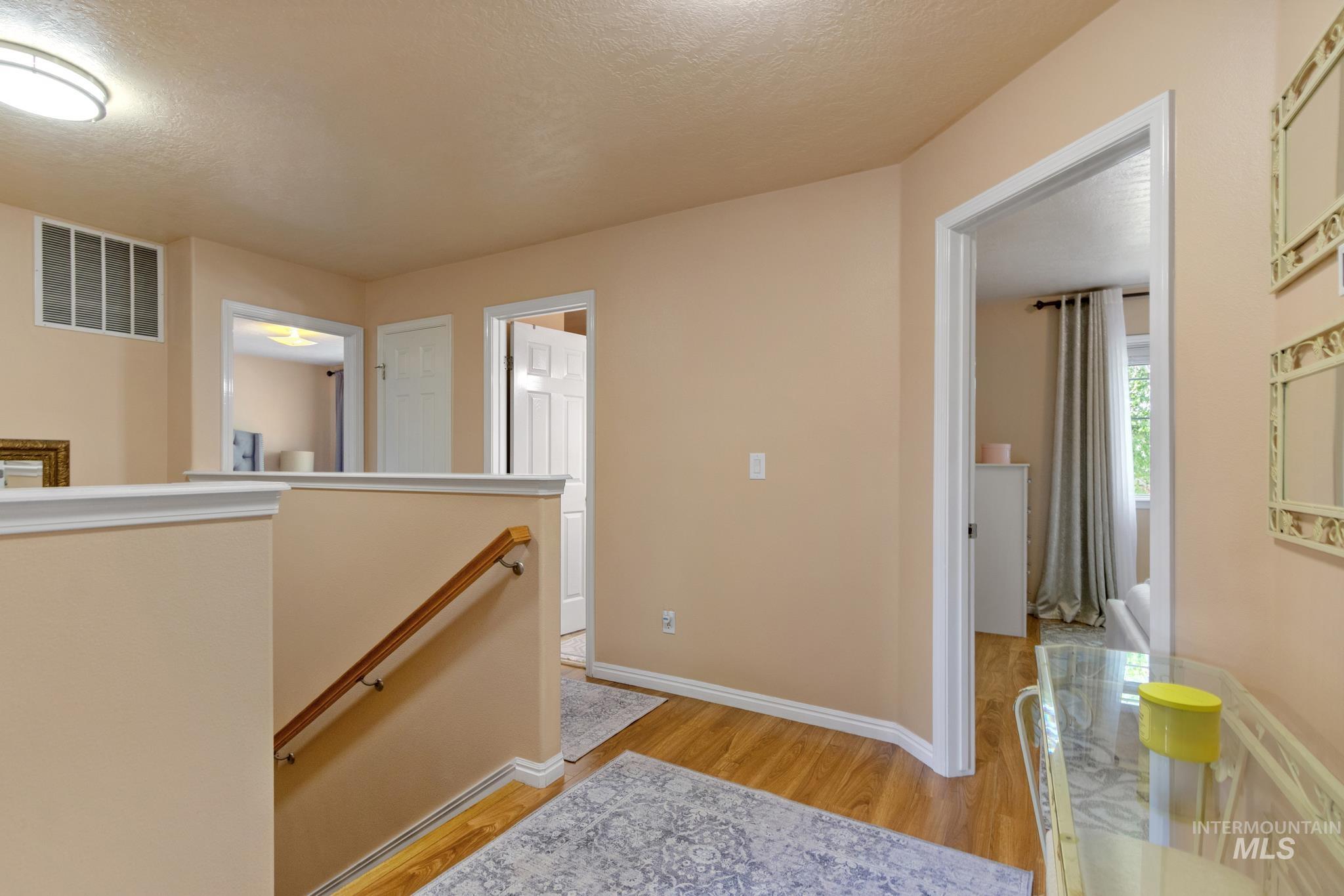 155 E Moskee St., Meridian, Idaho 83646, 4 Bedrooms, 2.5 Bathrooms, Residential For Sale, Price $525,000, 98990552