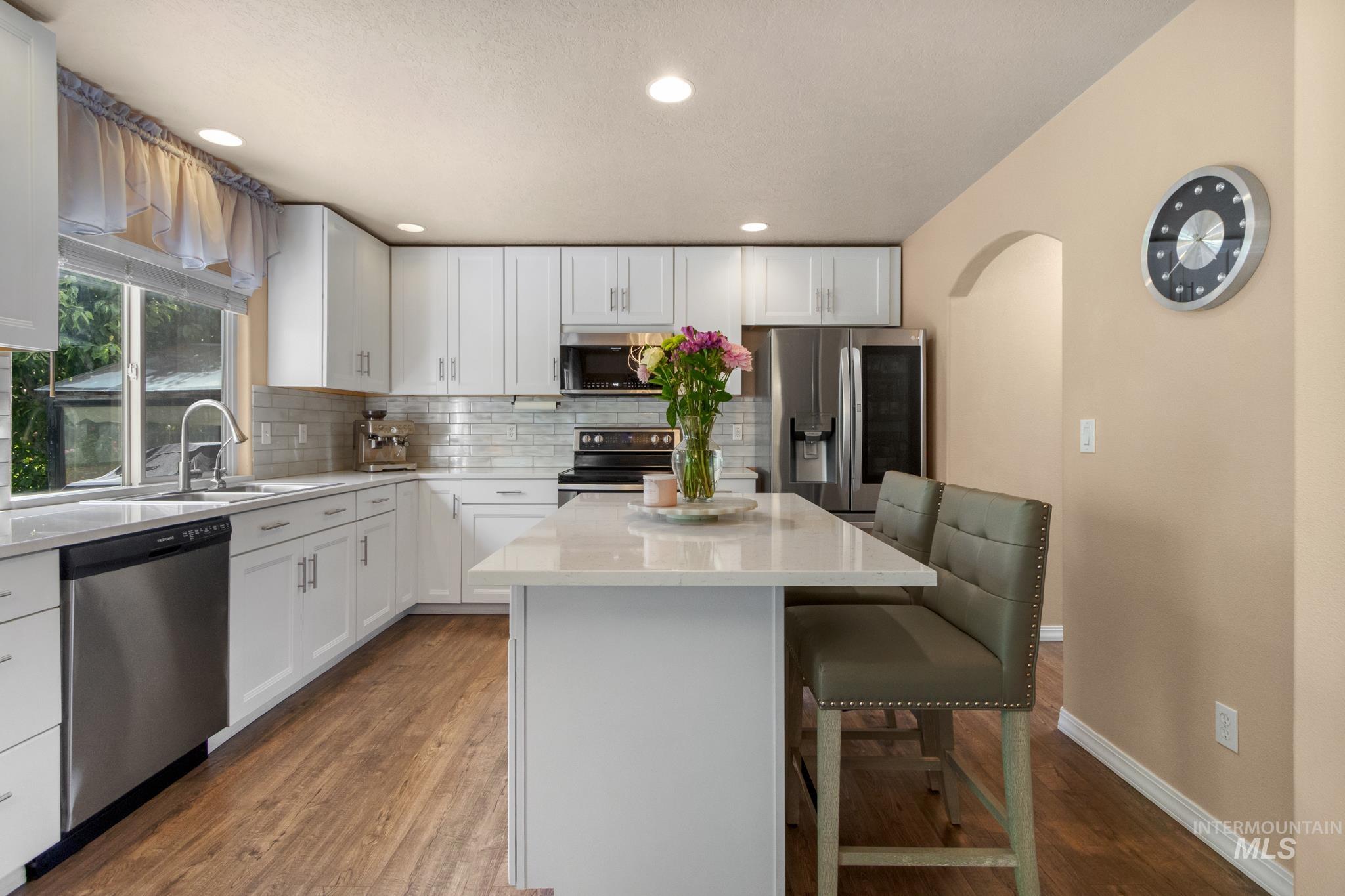 155 E Moskee St., Meridian, Idaho 83646, 4 Bedrooms, 2.5 Bathrooms, Residential For Sale, Price $525,000, 98990552