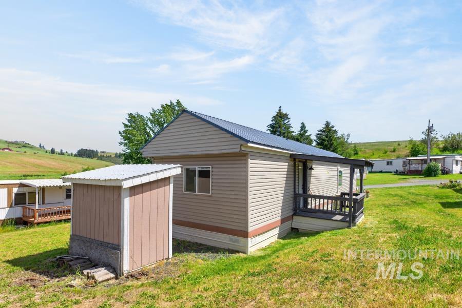 4325 Lenville, Moscow, Idaho 83843, 3 Bedrooms, 2 Bathrooms, Residential For Sale, Price $69,500,MLS 98990557