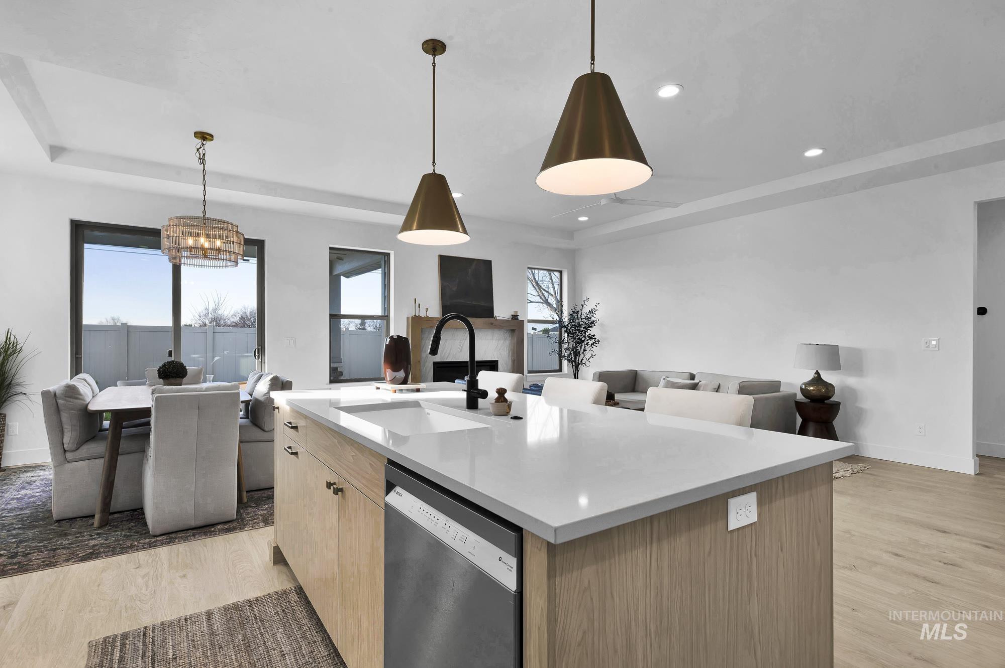 9675 W Snow Wolf Ln, Star, Idaho 83669, 3 Bedrooms, 2 Bathrooms, Residential For Sale, Price $609,900,MLS 98990559