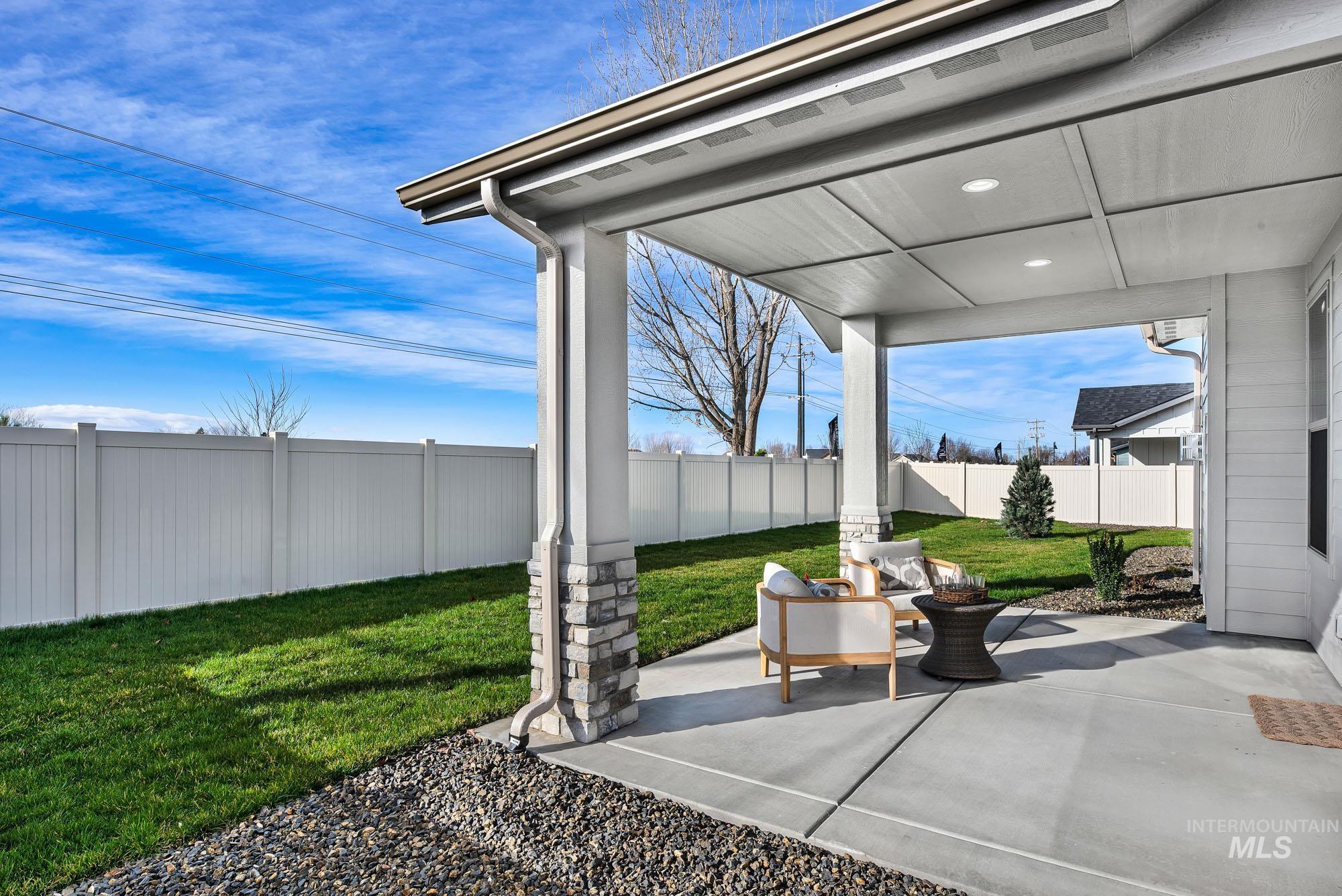 9675 W Snow Wolf Ln, Star, Idaho 83669, 3 Bedrooms, 2 Bathrooms, Residential For Sale, Price $609,900,MLS 98990559