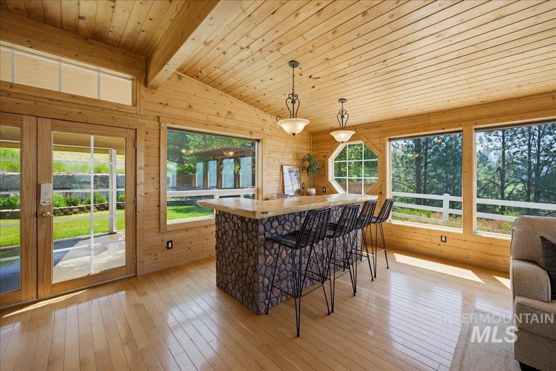 37 Valley Vista Dr, Garden Valley, Idaho 83622, 5 Bedrooms, 2.5 Bathrooms, Residential For Sale, Price $950,000,MLS 98990563