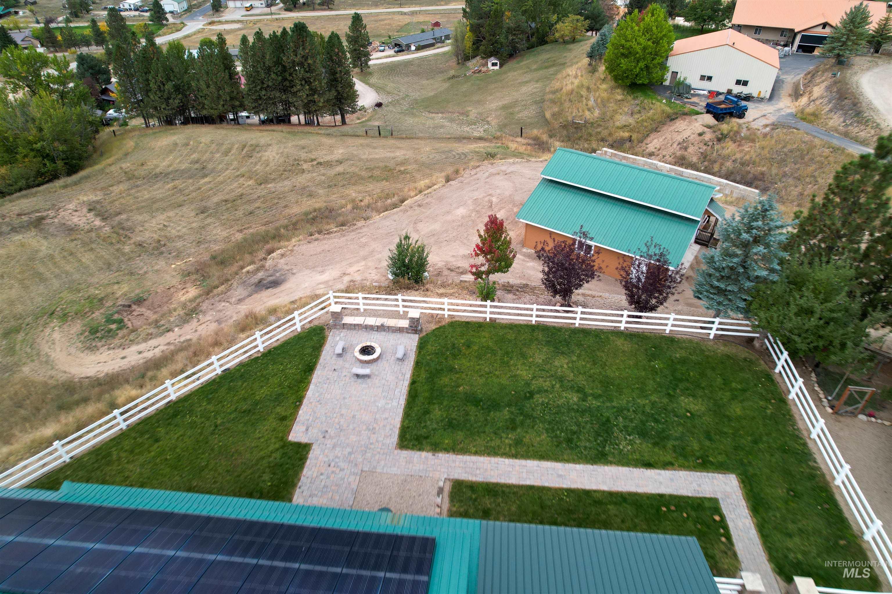 37 Valley Vista Dr, Garden Valley, Idaho 83622, 5 Bedrooms, 2.5 Bathrooms, Residential For Sale, Price $950,000,MLS 98990563