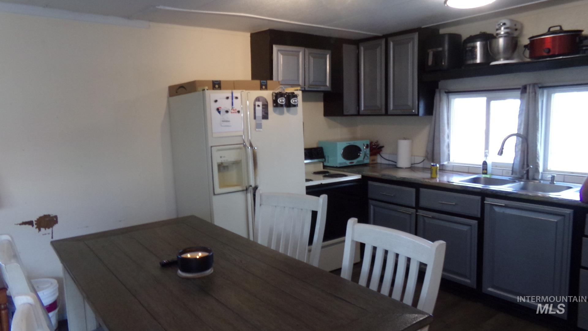 628 Burrell Ave., Lewiston, Idaho 93501, 2 Bedrooms, 1 Bathroom, Residential For Sale, Price $29,500,MLS 98990566