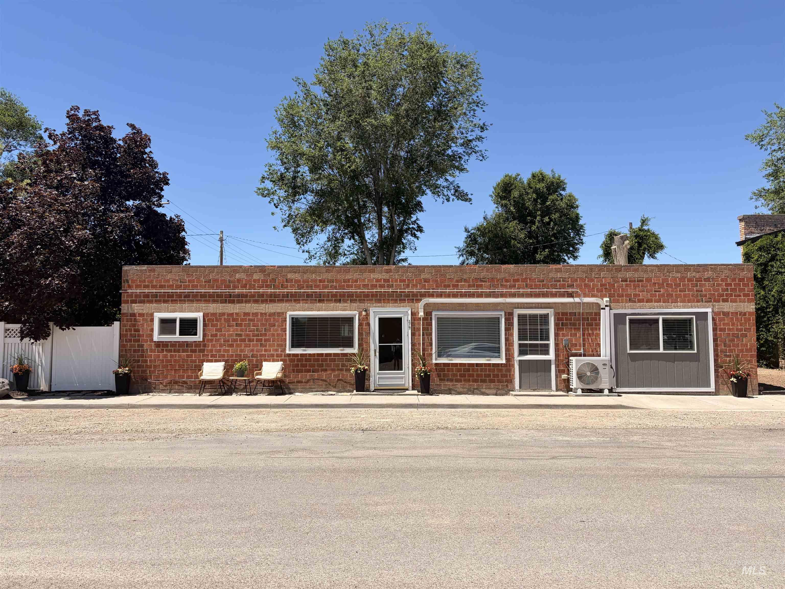219 North 1st East Street, Paul, Idaho 83347, 3 Bedrooms, 2 Bathrooms, Residential For Sale, Price $215,000,MLS 98990570