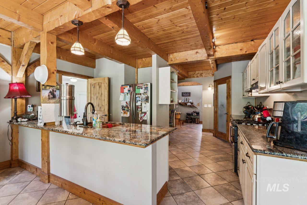 2326 Private Rd, Cambridge, Idaho 83610, 3 Bedrooms, 2.5 Bathrooms, Residential For Sale, Price $1,375,000,MLS 98990571
