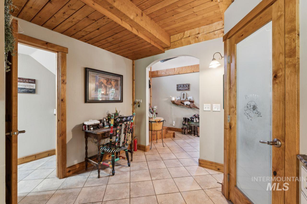 2326 Private Rd, Cambridge, Idaho 83610, 3 Bedrooms, 2.5 Bathrooms, Residential For Sale, Price $1,375,000,MLS 98990571