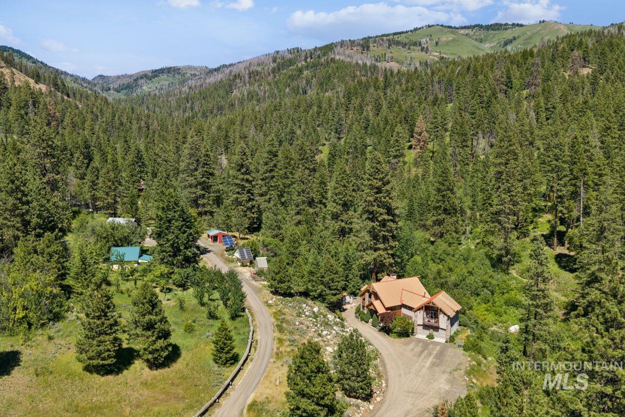 2326 Private Rd, Cambridge, Idaho 83610, 3 Bedrooms, 2.5 Bathrooms, Residential For Sale, Price $1,375,000,MLS 98990571