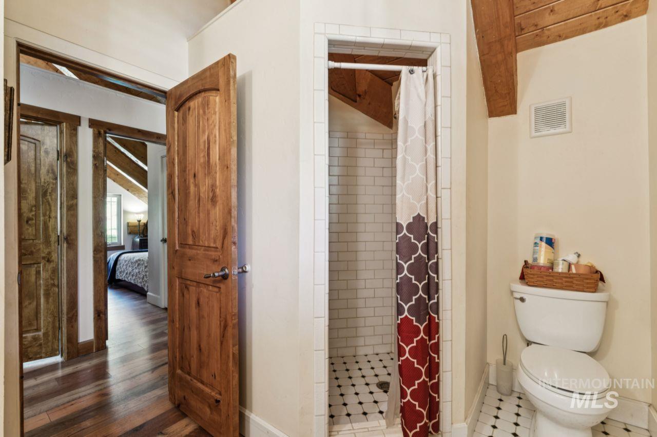 2326 Private Rd, Cambridge, Idaho 83610, 3 Bedrooms, 2.5 Bathrooms, Residential For Sale, Price $1,375,000,MLS 98990571