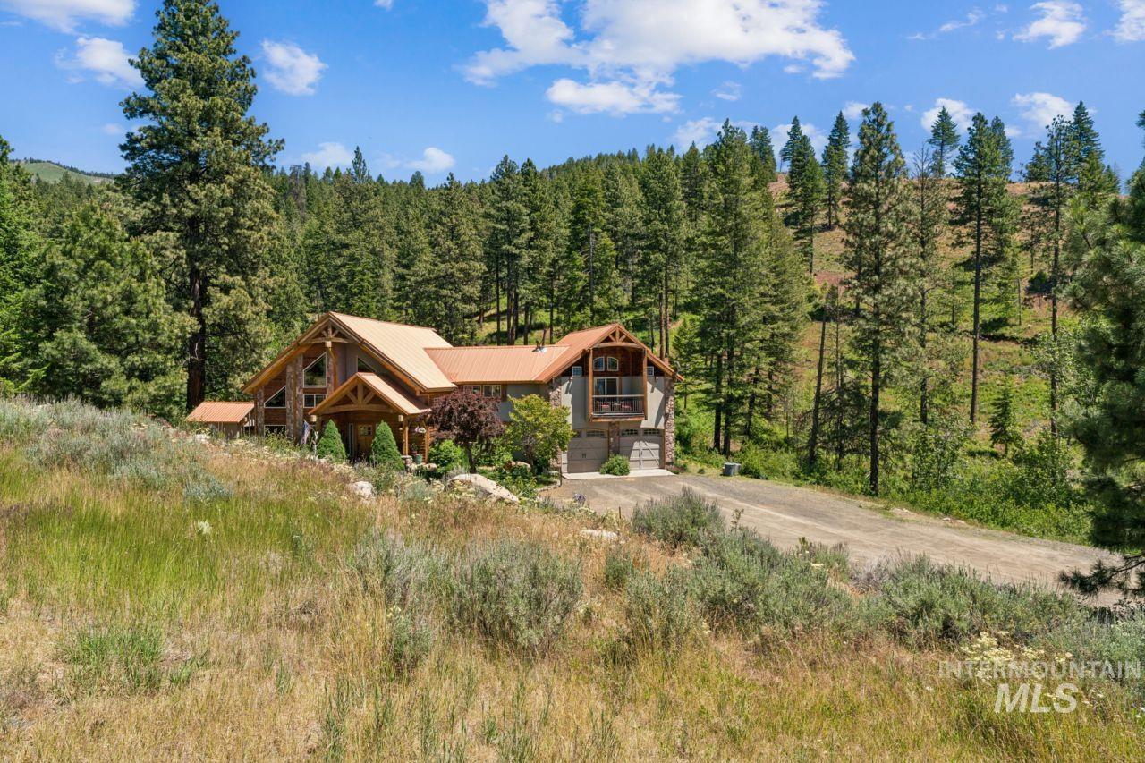 2326 Private Rd, Cambridge, Idaho 83610, 3 Bedrooms, 2.5 Bathrooms, Residential For Sale, Price $1,375,000,MLS 98990571