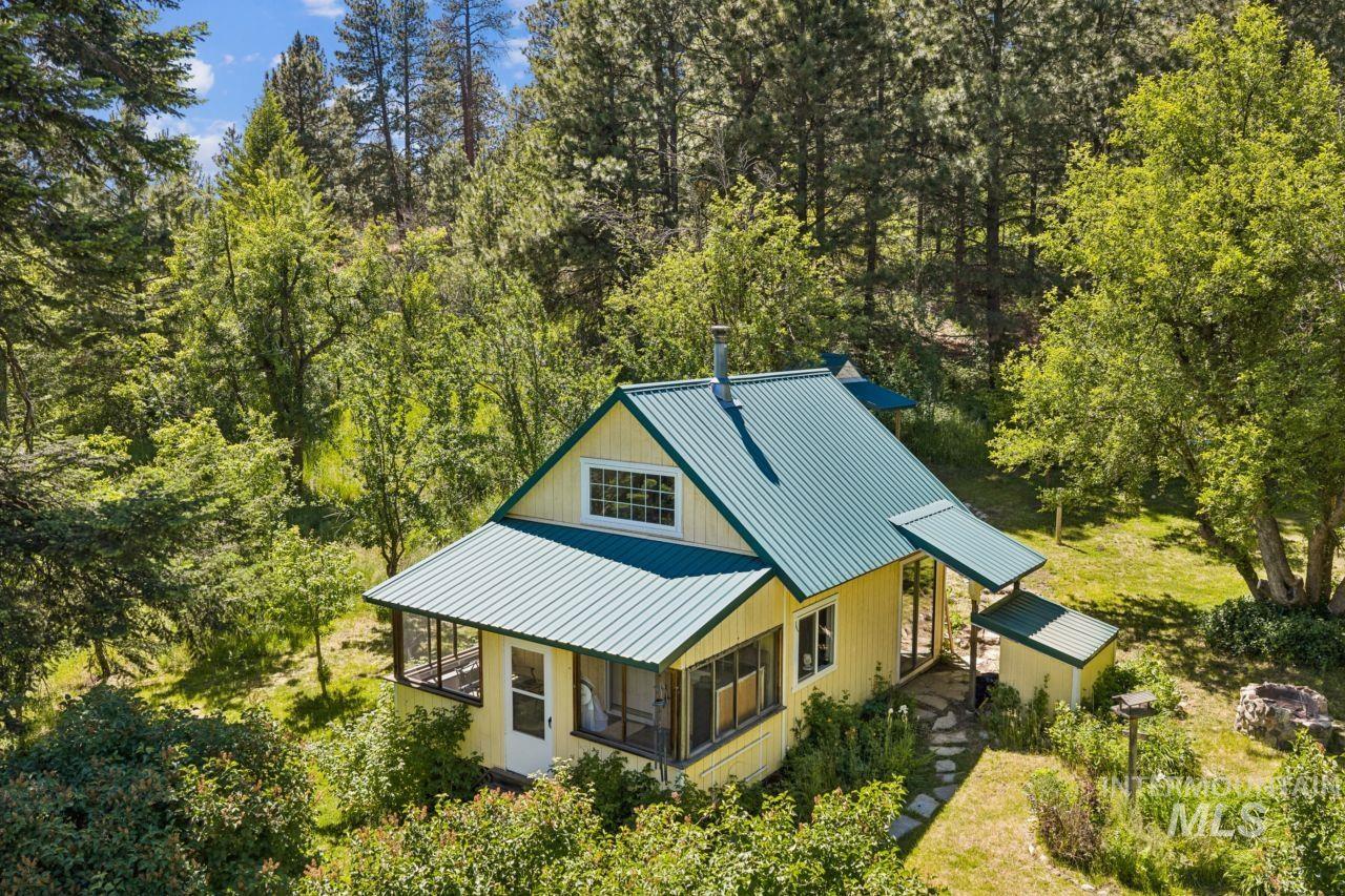 2326 Private Rd, Cambridge, Idaho 83610, 3 Bedrooms, 2.5 Bathrooms, Residential For Sale, Price $1,375,000,MLS 98990571