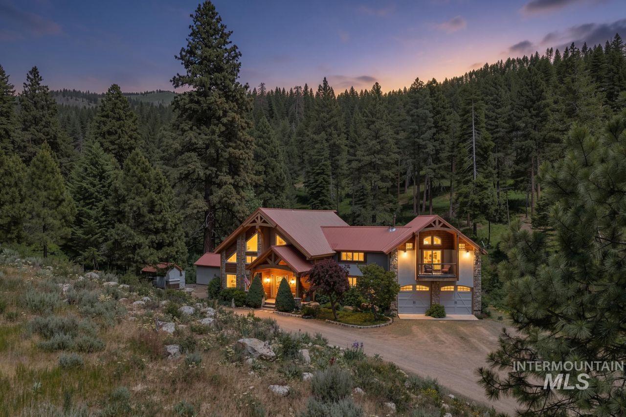 2326 Private Rd, Cambridge, Idaho 83610, 3 Bedrooms, 2.5 Bathrooms, Residential For Sale, Price $1,375,000,MLS 98990571