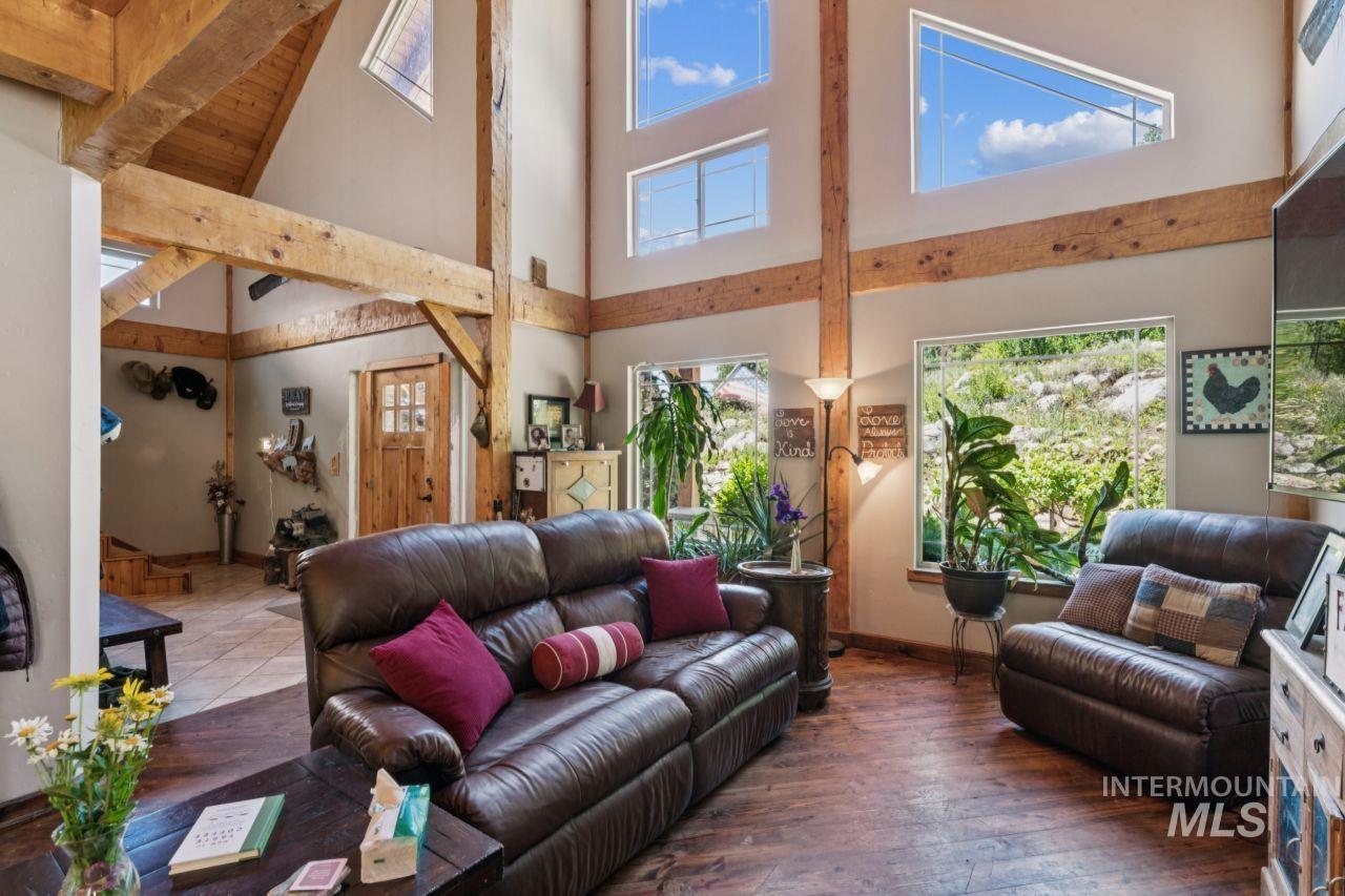 2326 Private Rd, Cambridge, Idaho 83610, 3 Bedrooms, 2.5 Bathrooms, Residential For Sale, Price $1,375,000,MLS 98990571