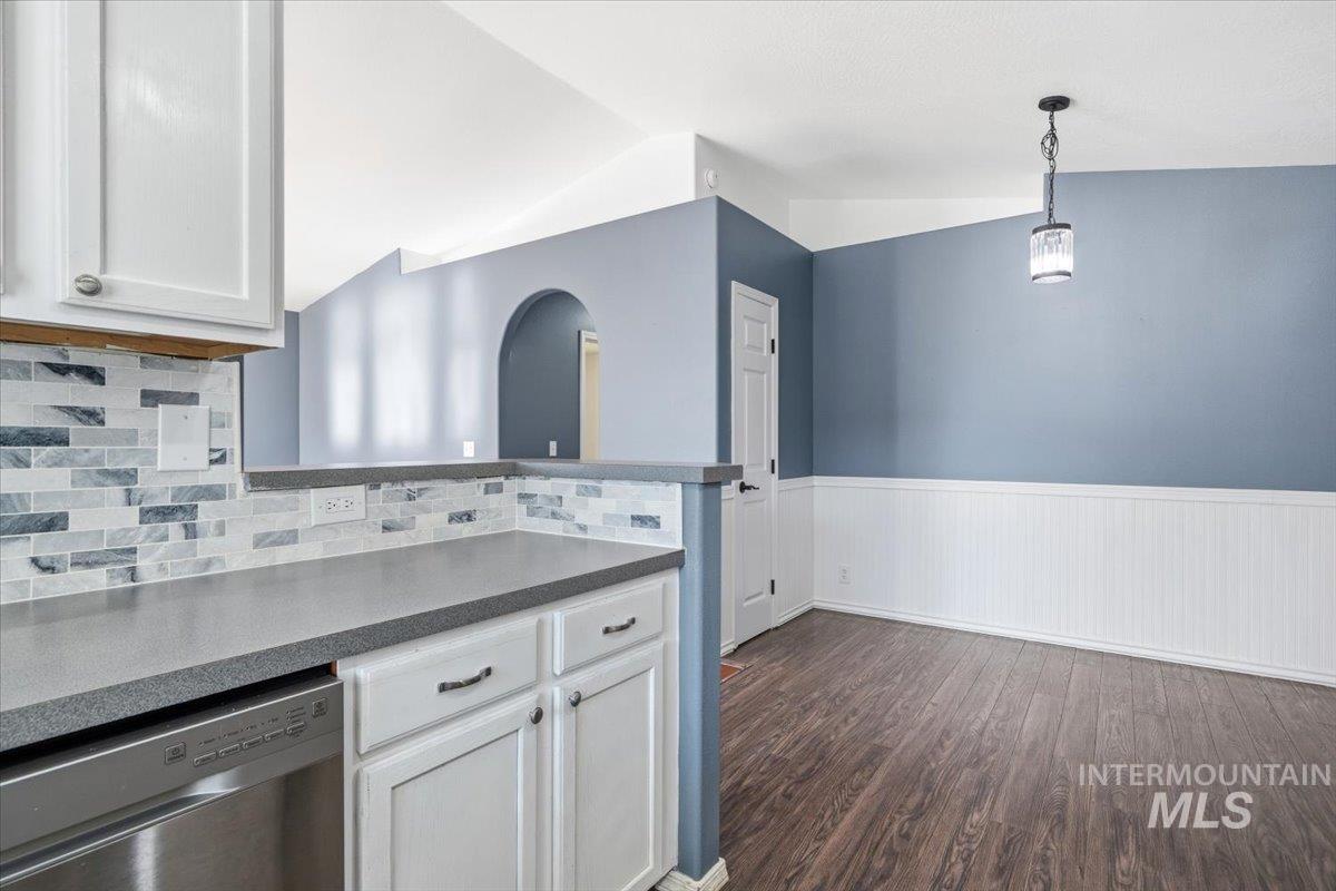 737 S Muscovy Avenue, Meridian, Idaho 83642, 3 Bedrooms, 2 Bathrooms, Residential For Sale, Price $434,500,MLS 98990573