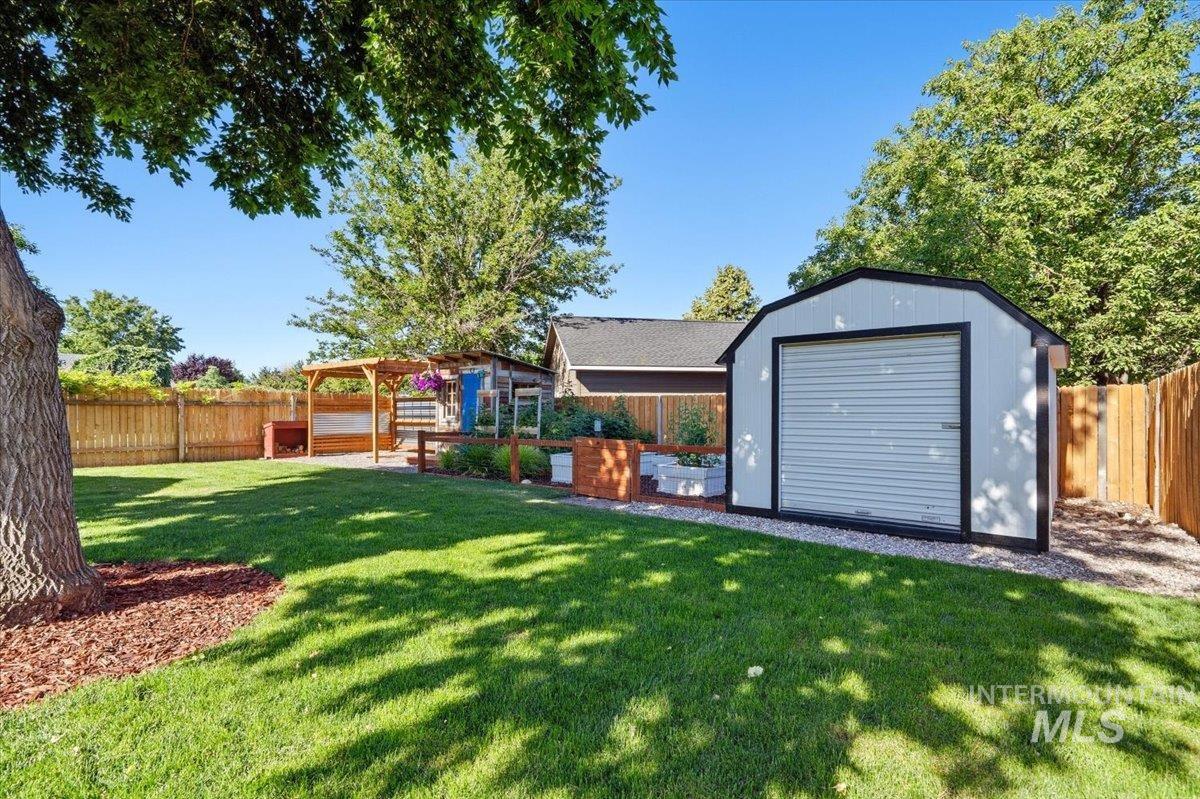 737 S Muscovy Avenue, Meridian, Idaho 83642, 3 Bedrooms, 2 Bathrooms, Residential For Sale, Price $434,500,MLS 98990573