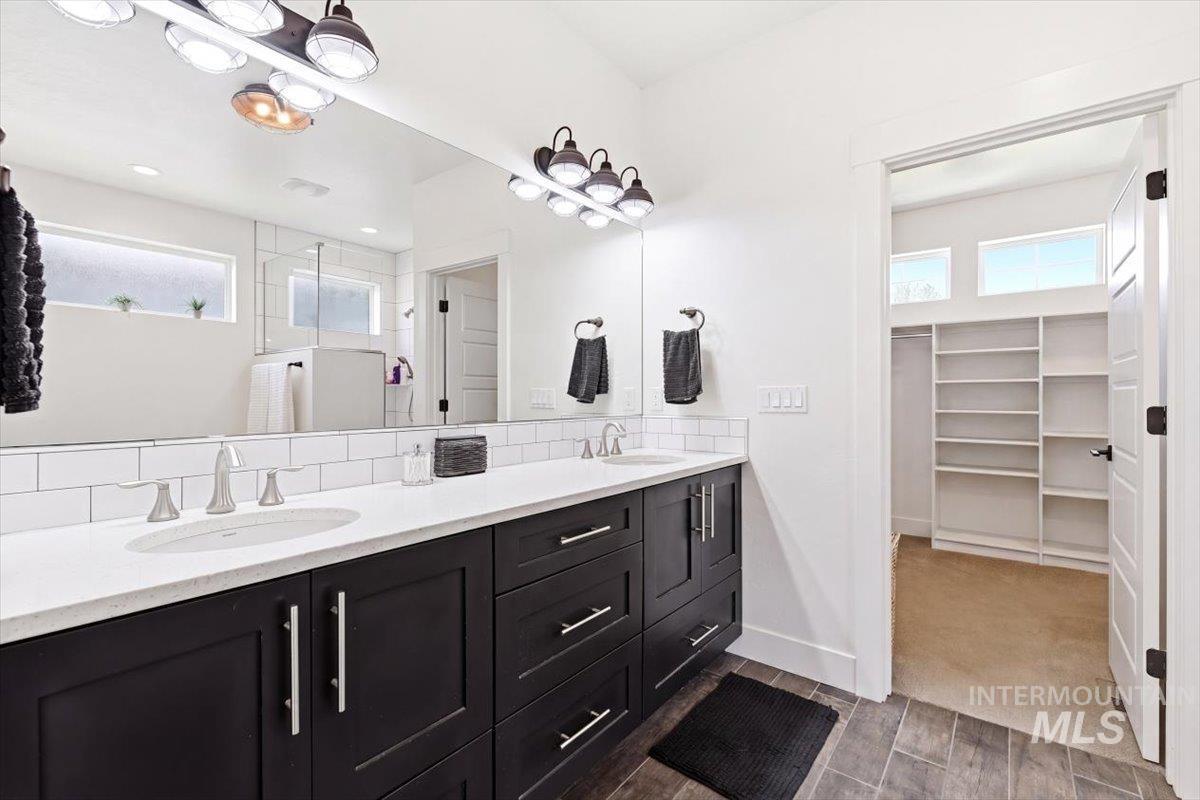 1790 N Black Forest Way, Eagle, Idaho 83616, 4 Bedrooms, 3.5 Bathrooms, Residential For Sale, Price $1,100,000,MLS 98990574