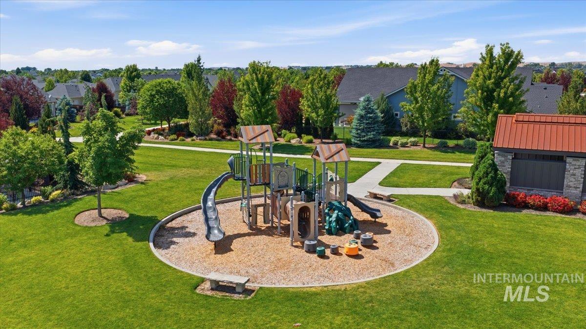1790 N Black Forest Way, Eagle, Idaho 83616, 4 Bedrooms, 3.5 Bathrooms, Residential For Sale, Price $1,100,000,MLS 98990574