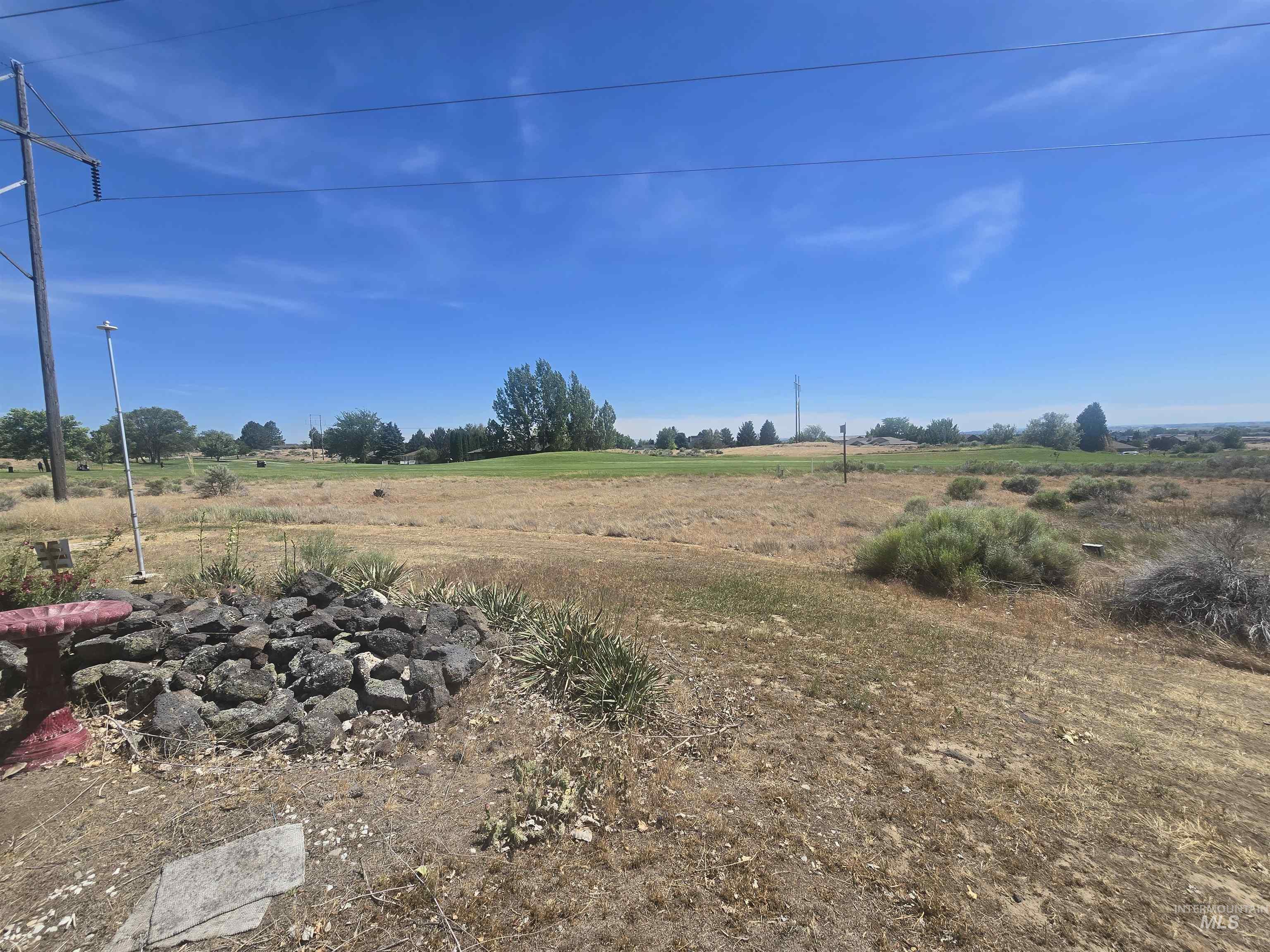 130 Doral Dr, Jerome, Idaho 83338, 3 Bedrooms, 2.5 Bathrooms, Residential For Sale, Price $535,000,MLS 98990576