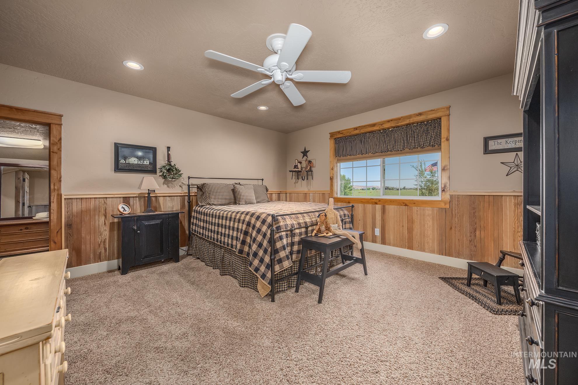 1530 Ross Road, Weiser, Idaho 83672, 3 Bedrooms, 3 Bathrooms, Residential For Sale, Price $969,000,MLS 98990577