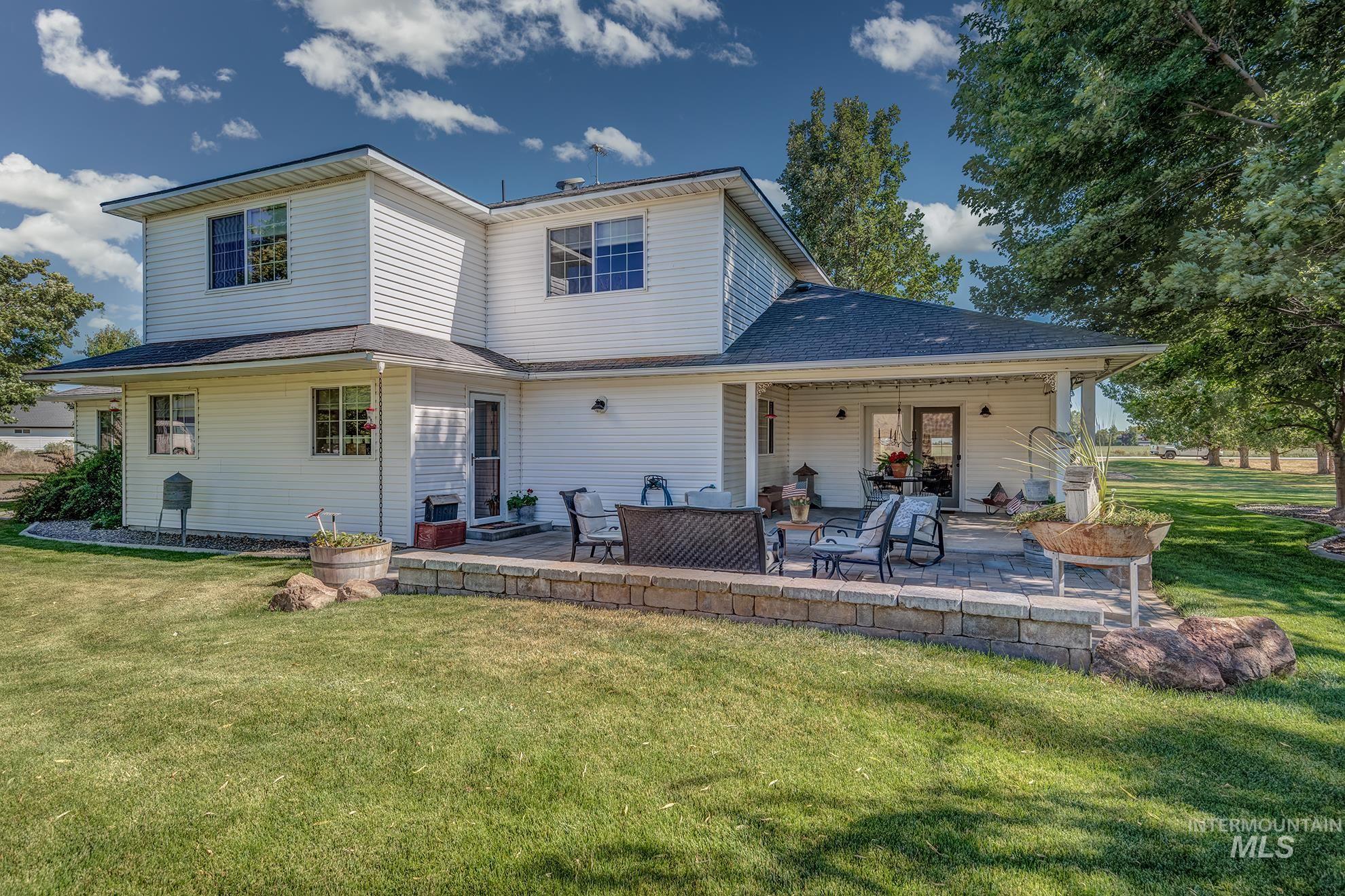 1530 Ross Road, Weiser, Idaho 83672, 3 Bedrooms, 3 Bathrooms, Residential For Sale, Price $969,000,MLS 98990577