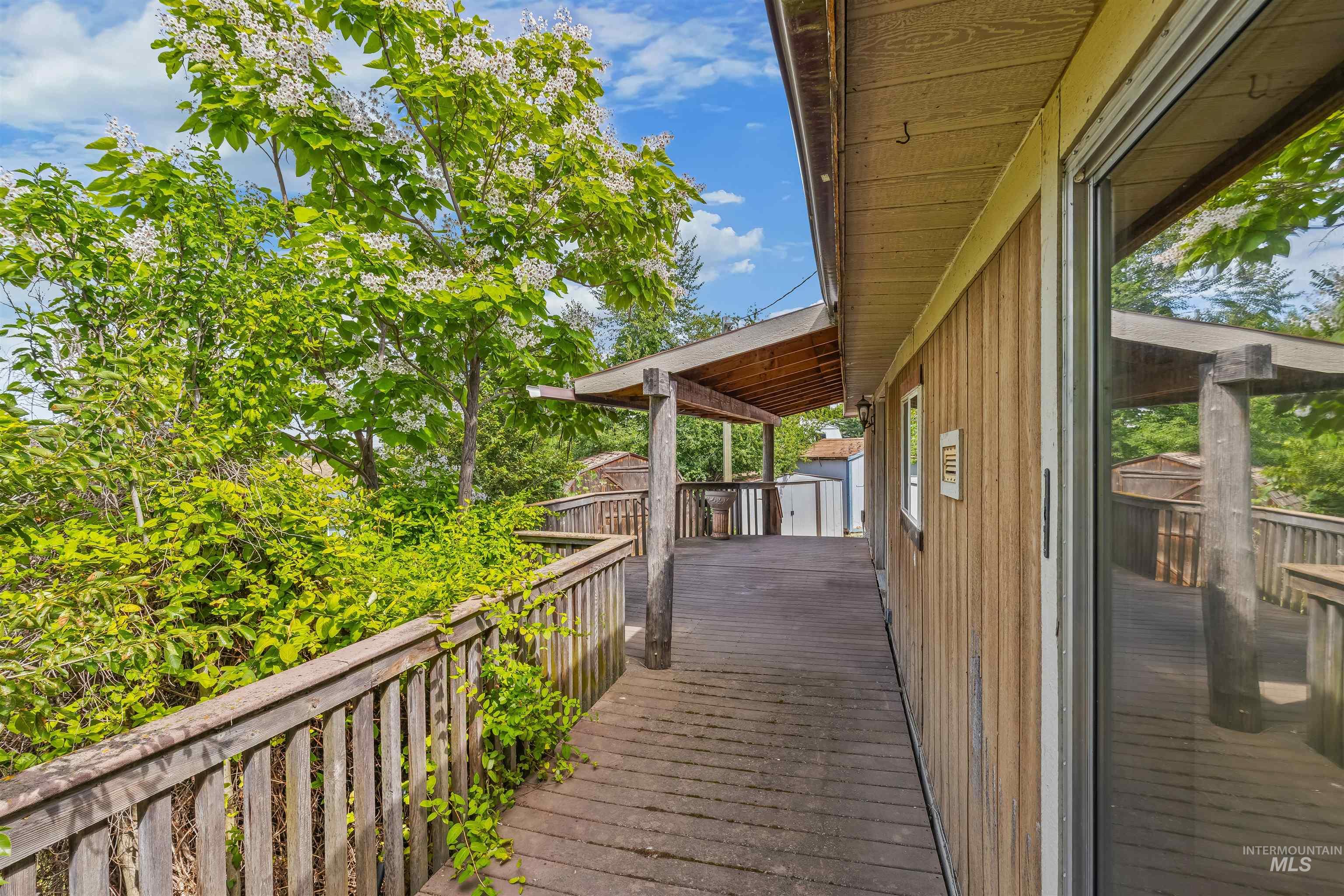 1752 Stafford Dr, Clarkston, Washington 99403, 4 Bedrooms, 2 Bathrooms, Residential For Sale, Price $204,500, 98990578