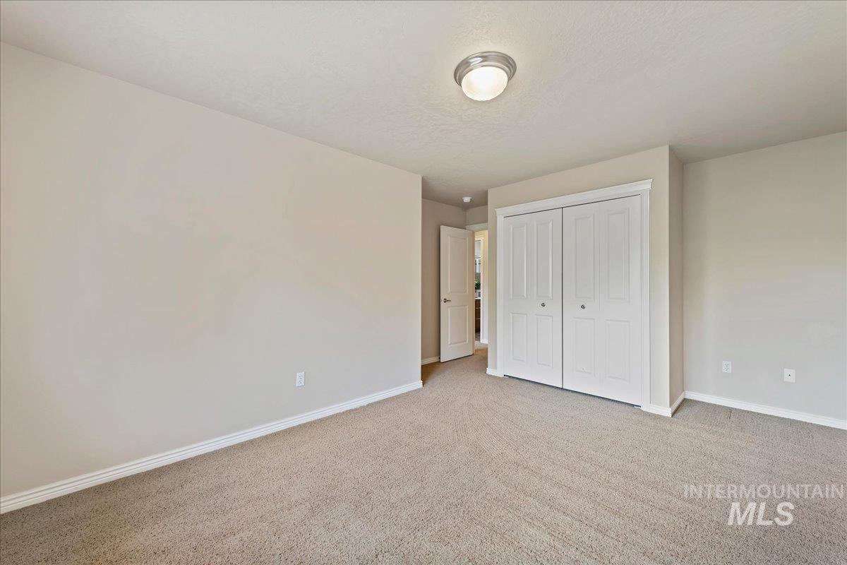377 E Kite Dr, Eagle, Idaho 83616, 4 Bedrooms, 2.5 Bathrooms, Residential For Sale, Price $769,900, 98990579