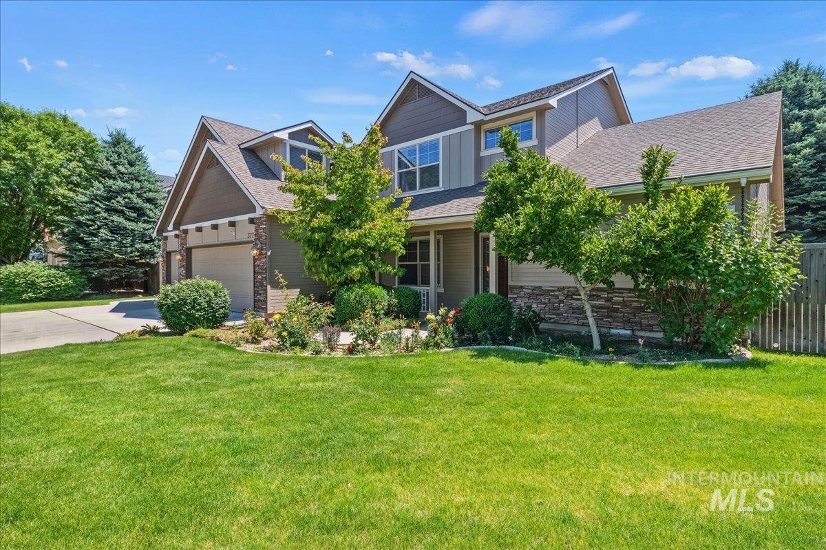 377 E Kite Dr, Eagle, Idaho 83616, 4 Bedrooms, 2.5 Bathrooms, Residential For Sale, Price $769,900, 98990579