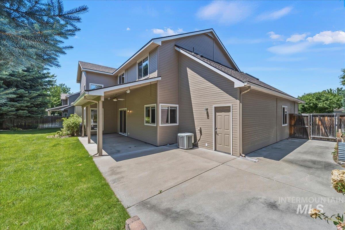 377 E Kite Dr, Eagle, Idaho 83616, 4 Bedrooms, 2.5 Bathrooms, Residential For Sale, Price $769,900, 98990579
