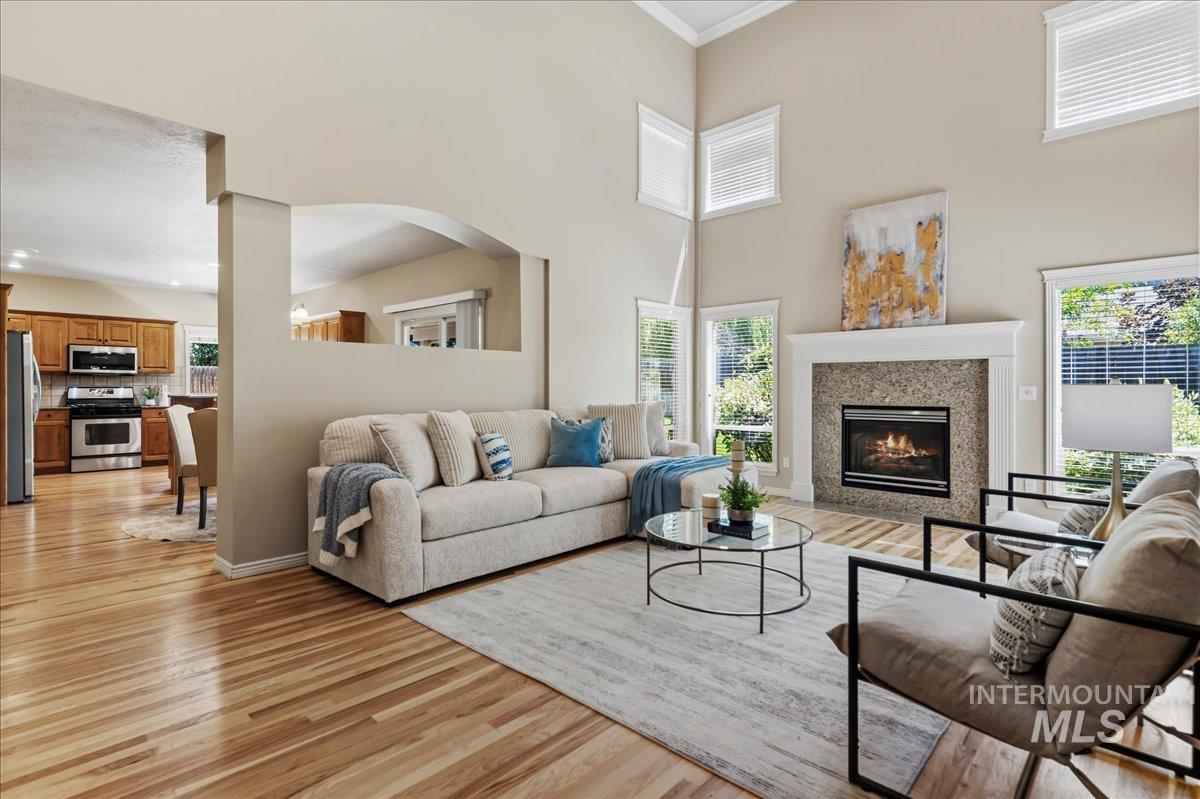 377 E Kite Dr, Eagle, Idaho 83616, 4 Bedrooms, 2.5 Bathrooms, Residential For Sale, Price $769,900, 98990579