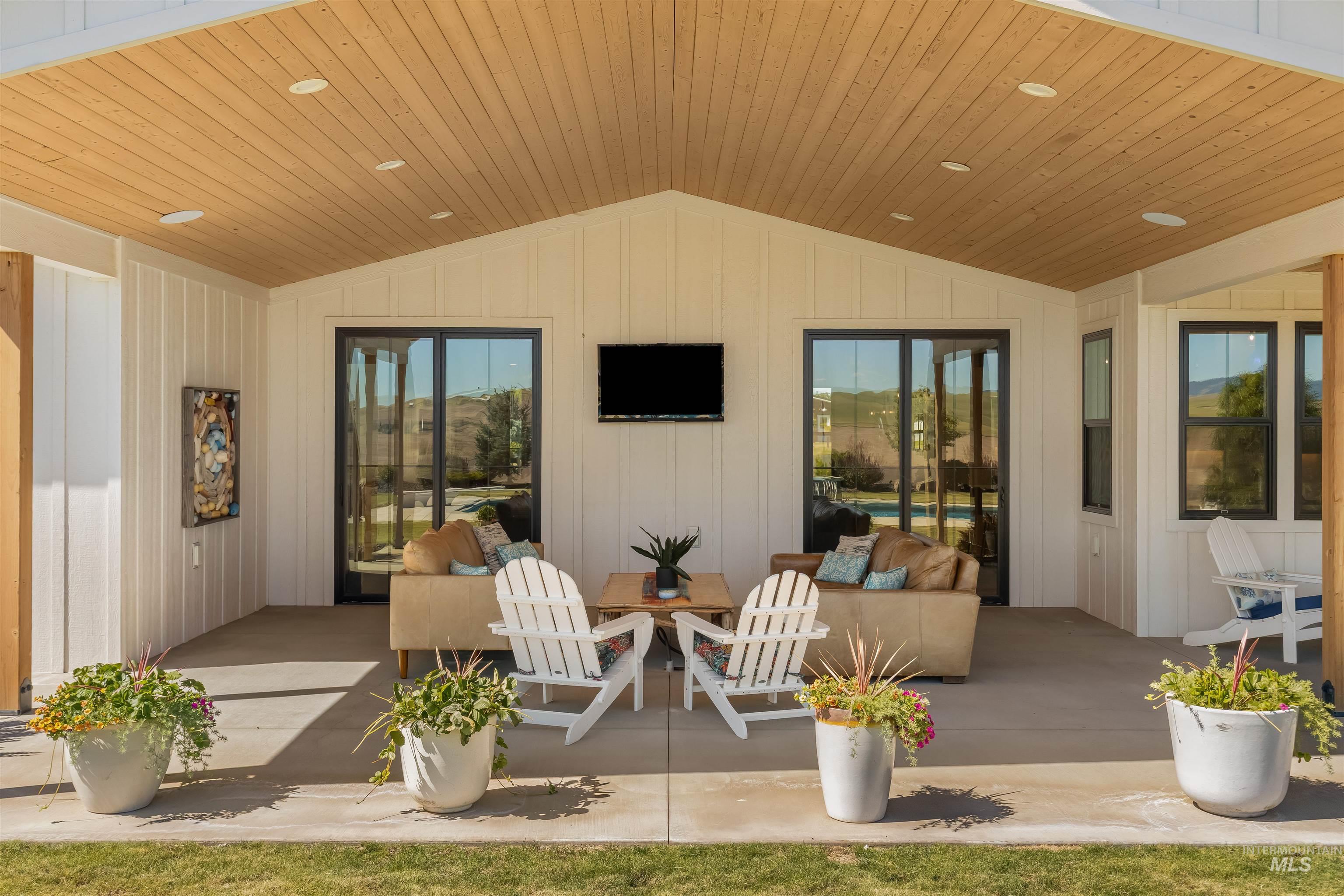 1556 Richardson Avenue, Lewiston, Idaho 83501, 3 Bedrooms, 2.5 Bathrooms, Residential For Sale, Price $2,350,000,MLS 98990580