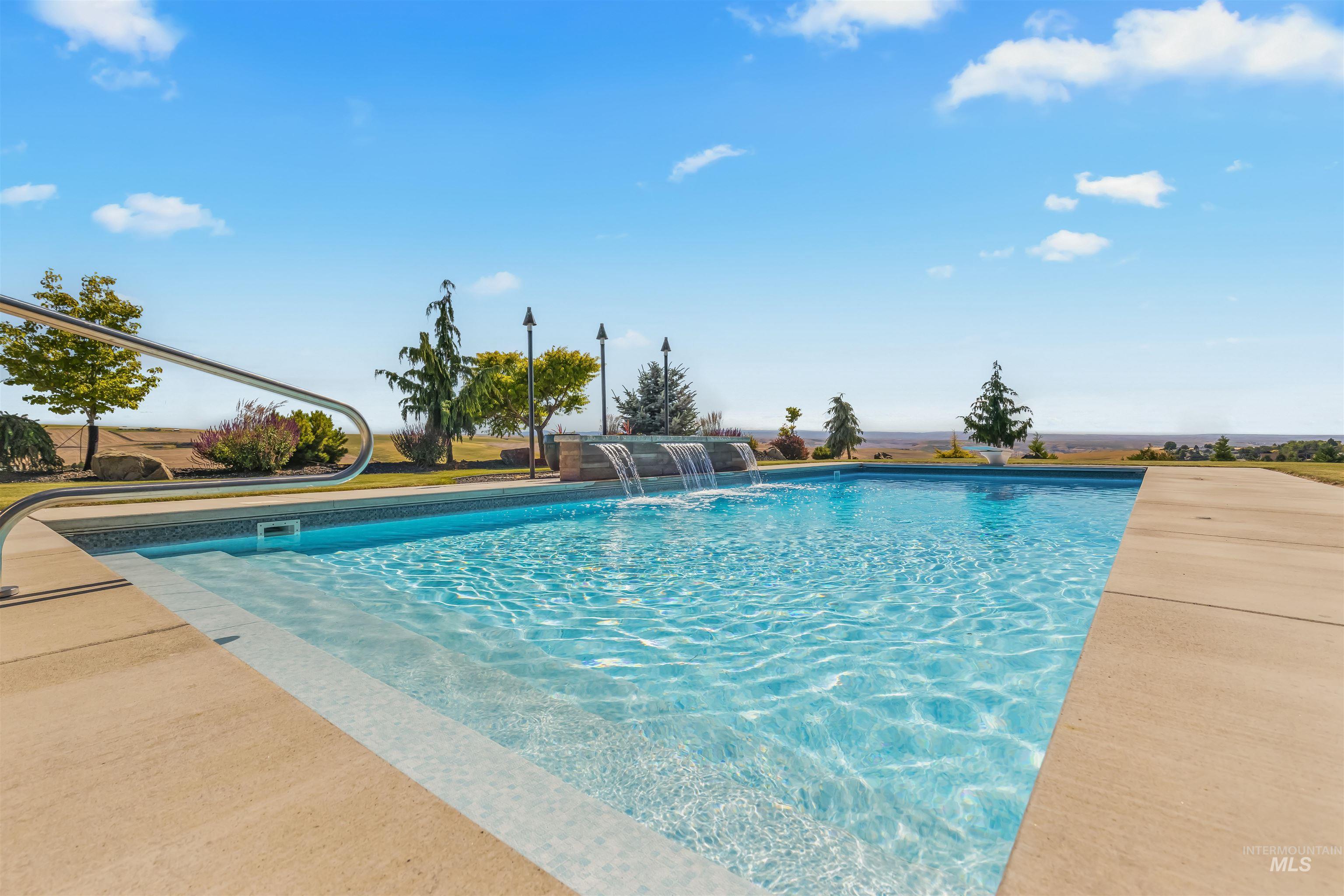 1556 Richardson Avenue, Lewiston, Idaho 83501, 3 Bedrooms, 2.5 Bathrooms, Residential For Sale, Price $2,350,000,MLS 98990580