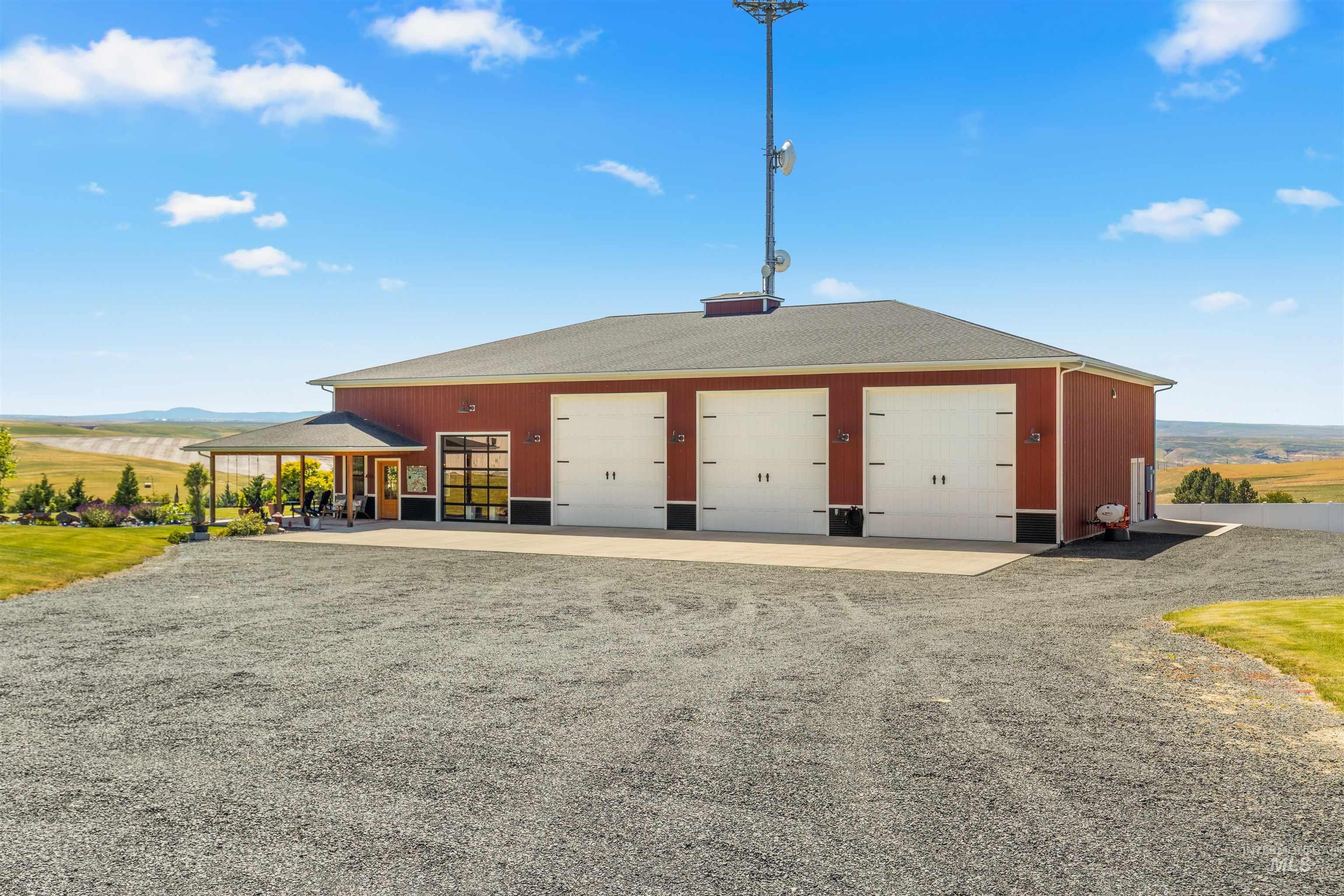 1556 Richardson Avenue, Lewiston, Idaho 83501, 3 Bedrooms, 2.5 Bathrooms, Residential For Sale, Price $2,350,000,MLS 98990580