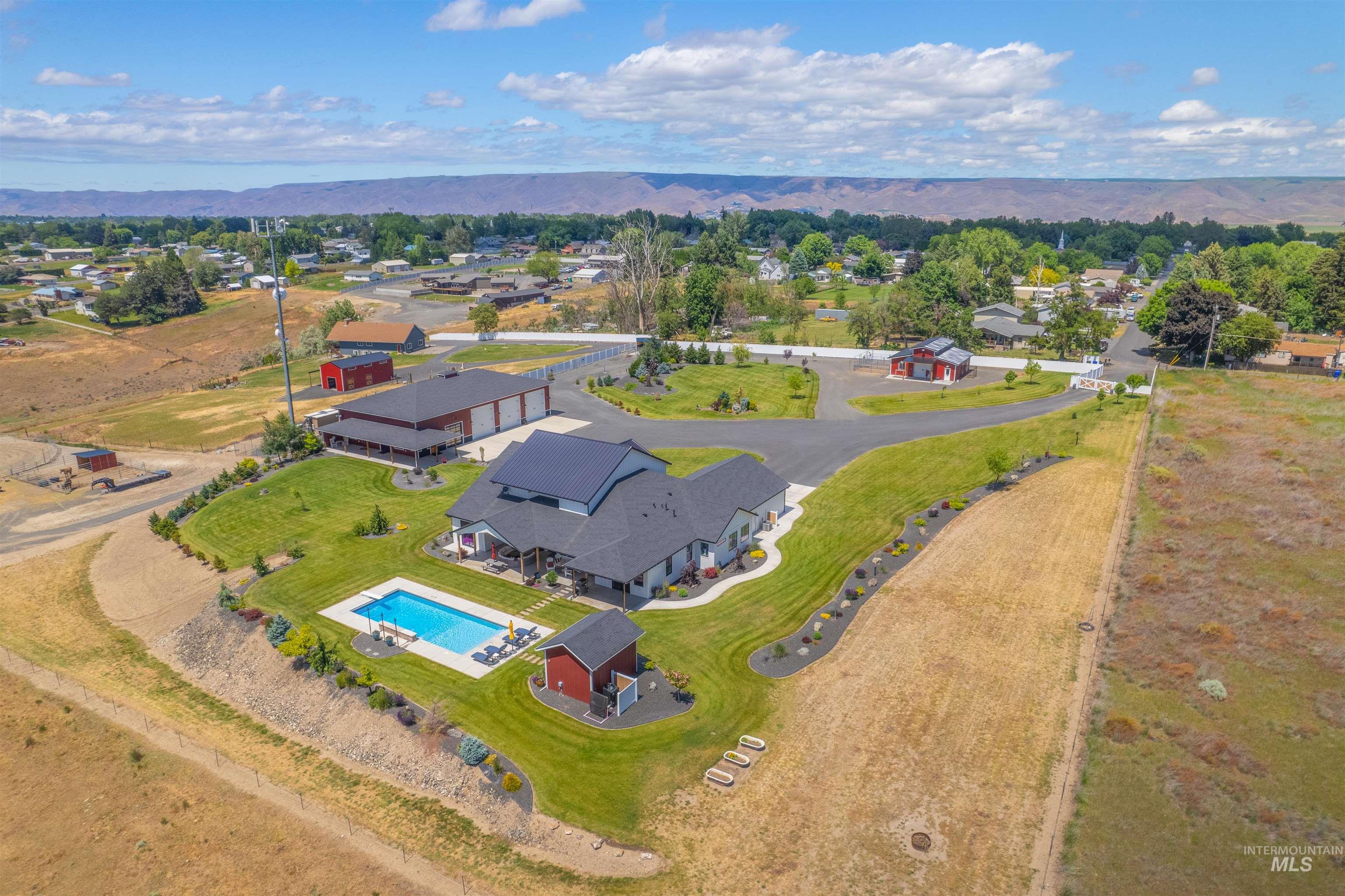 1556 Richardson Avenue, Lewiston, Idaho 83501, 3 Bedrooms, 2.5 Bathrooms, Residential For Sale, Price $2,350,000,MLS 98990580