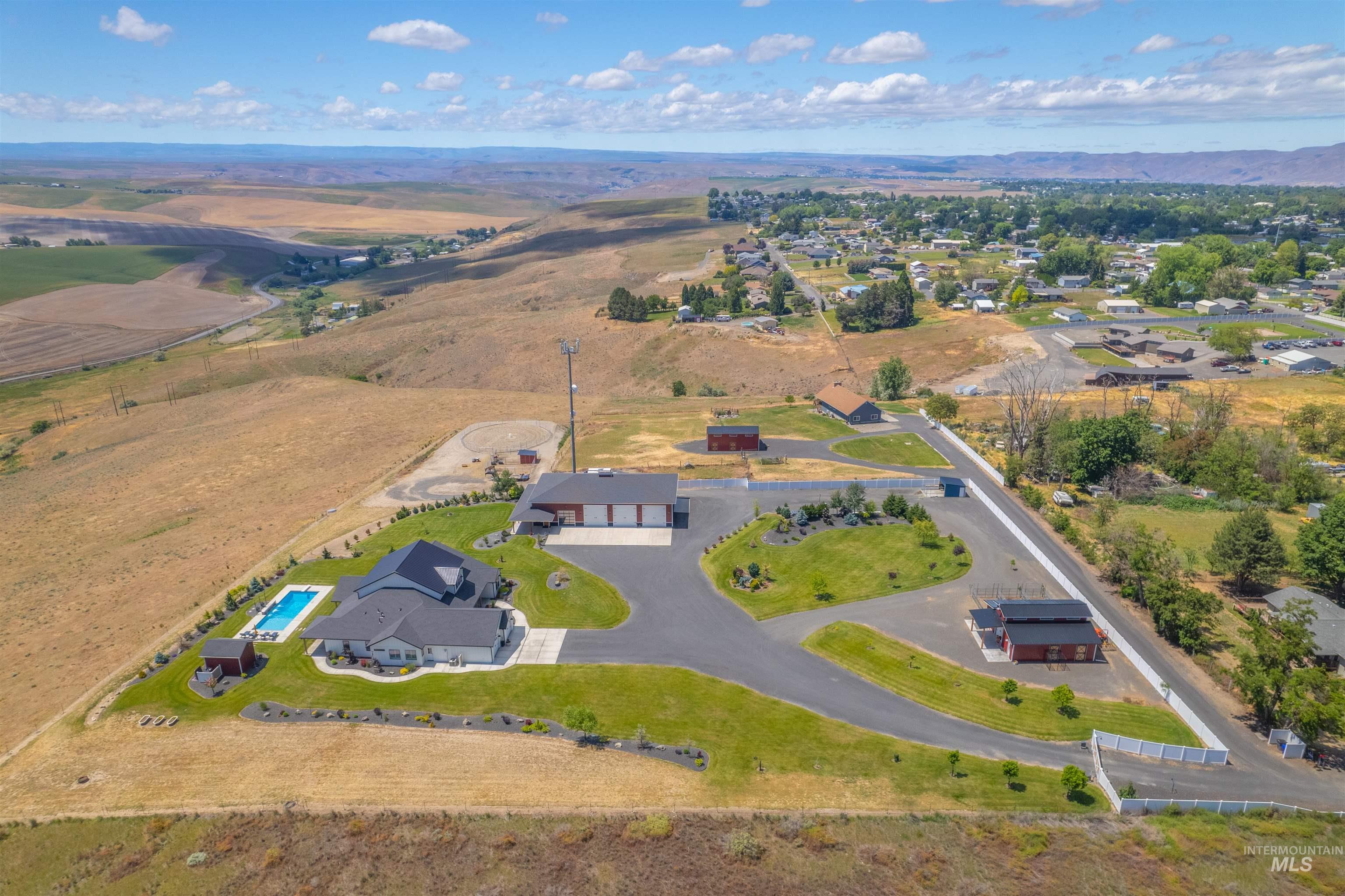 1556 Richardson Avenue, Lewiston, Idaho 83501, 3 Bedrooms, 2.5 Bathrooms, Residential For Sale, Price $2,350,000,MLS 98990580