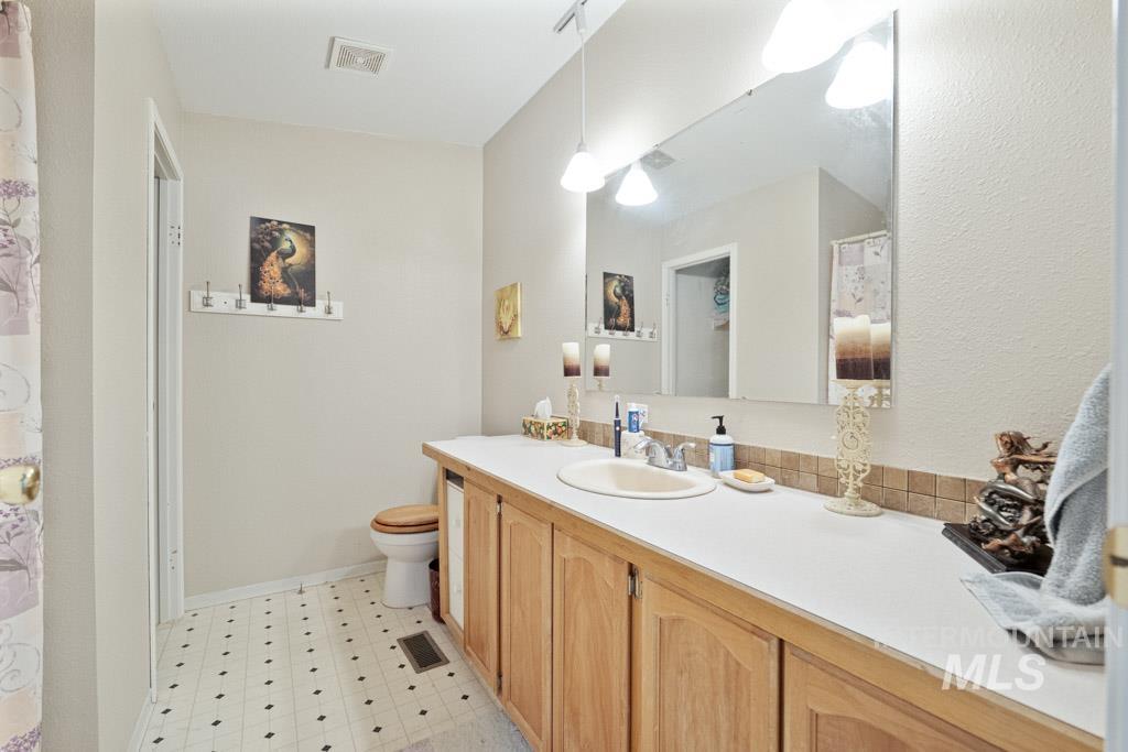 603 4th Street, Juliaetta, Idaho 83535, 3 Bedrooms, 2 Bathrooms, Residential For Sale, Price $325,000,MLS 98990583